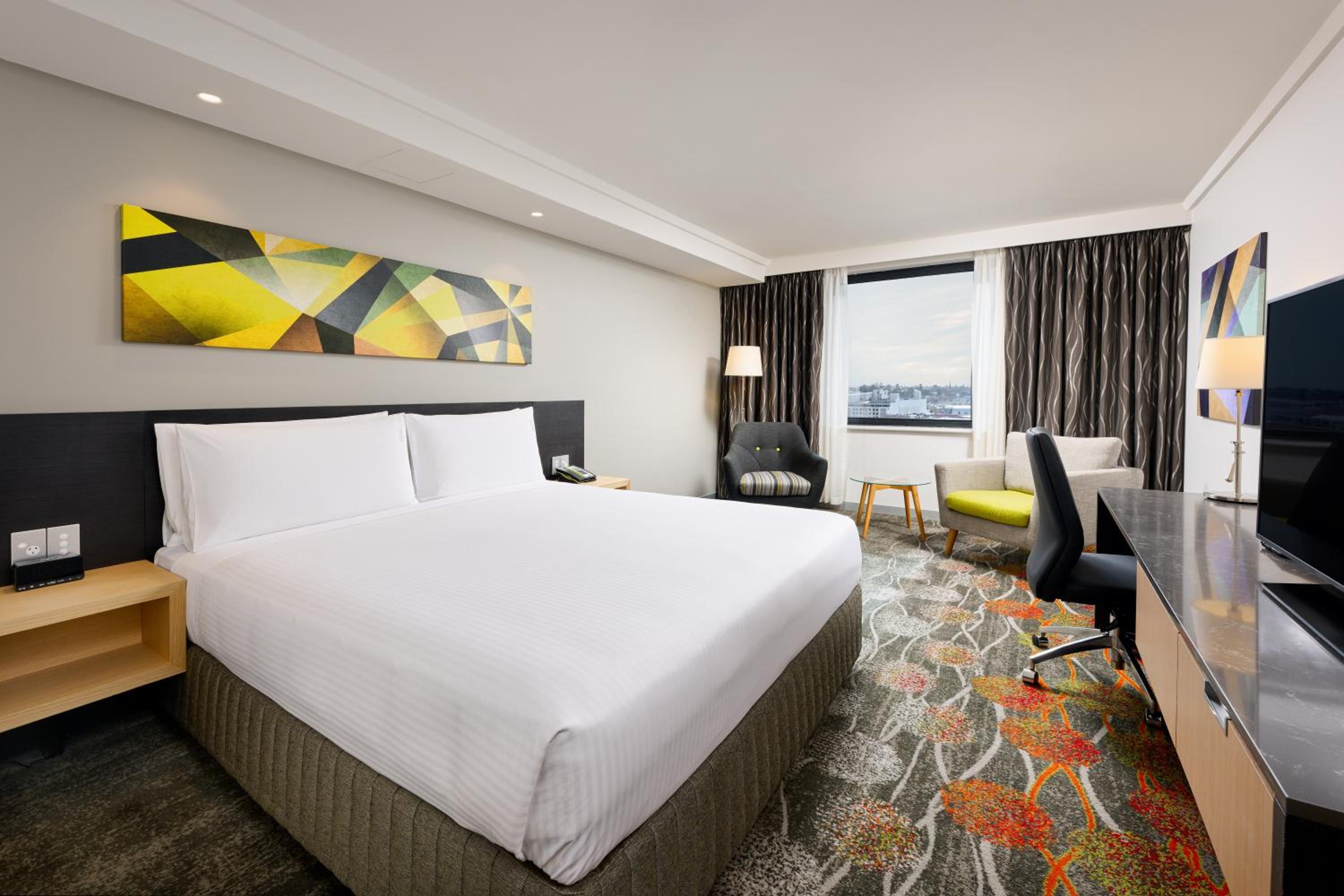 Upgraded Standard Room - Photo 12