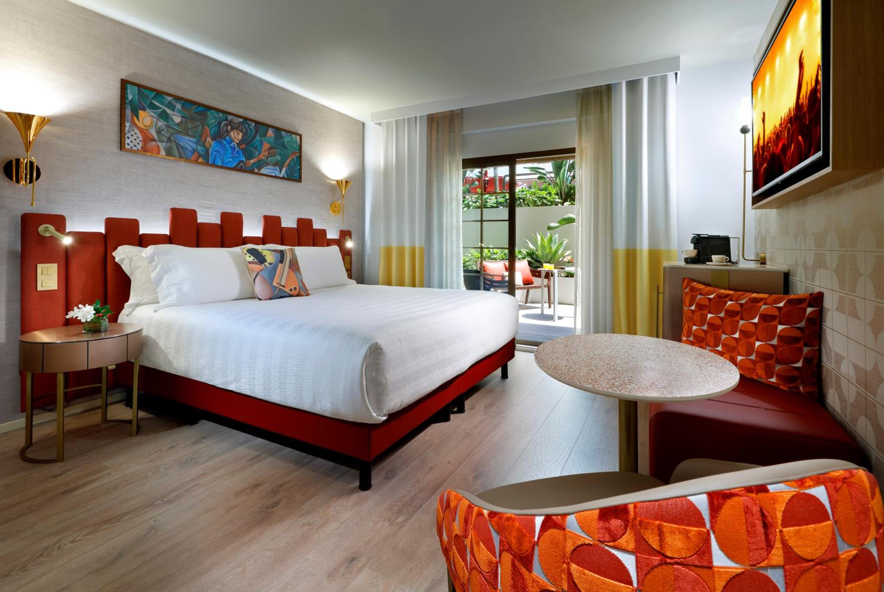 Deluxe Twin Room With Terrace