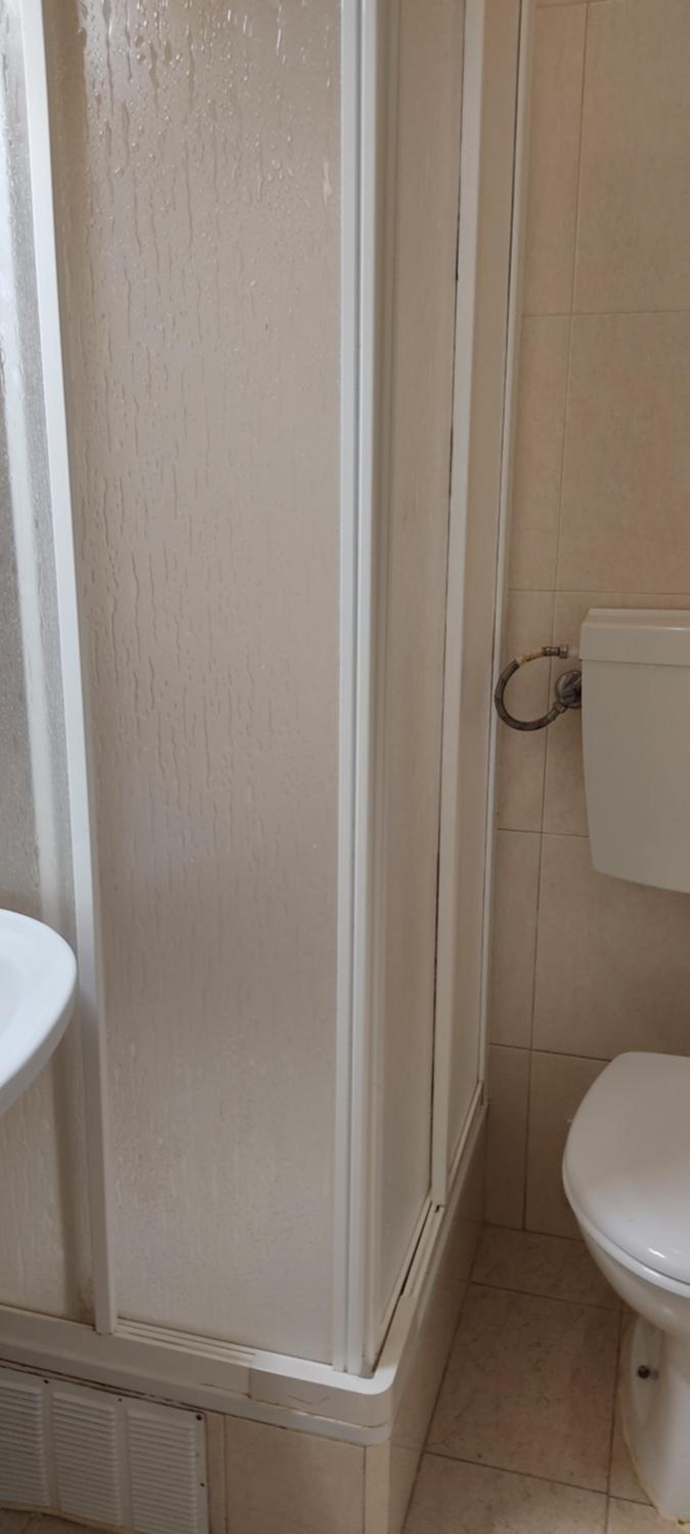 Triple Room with Private Bathroom photo 3