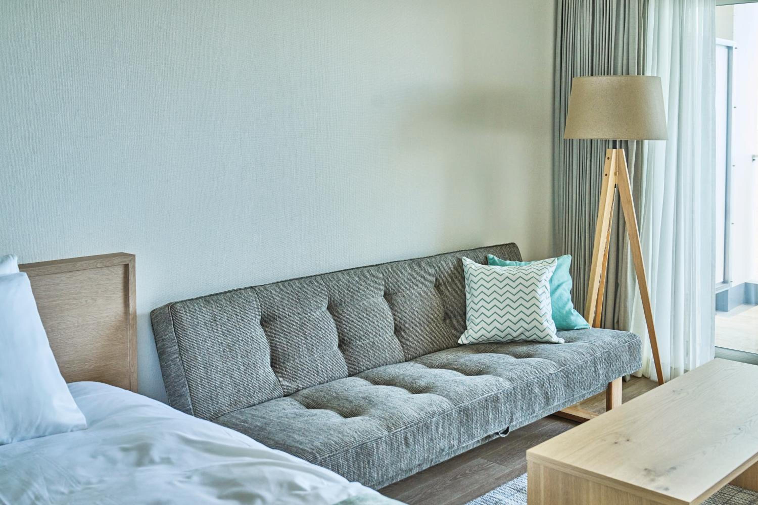 Superior Twin Room With Sea View - Photo 3