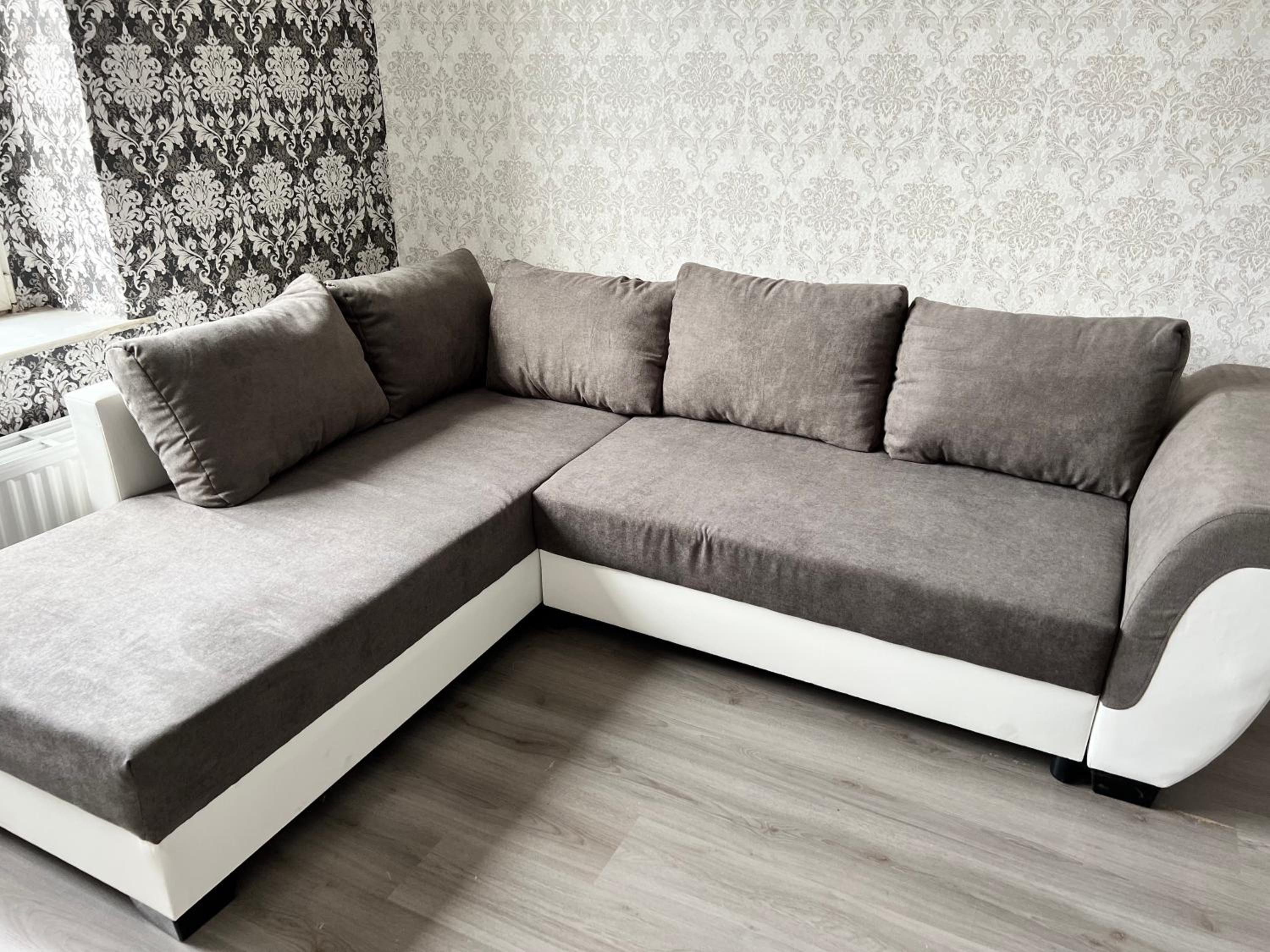 Two-Bedroom Apartment - Photo 14