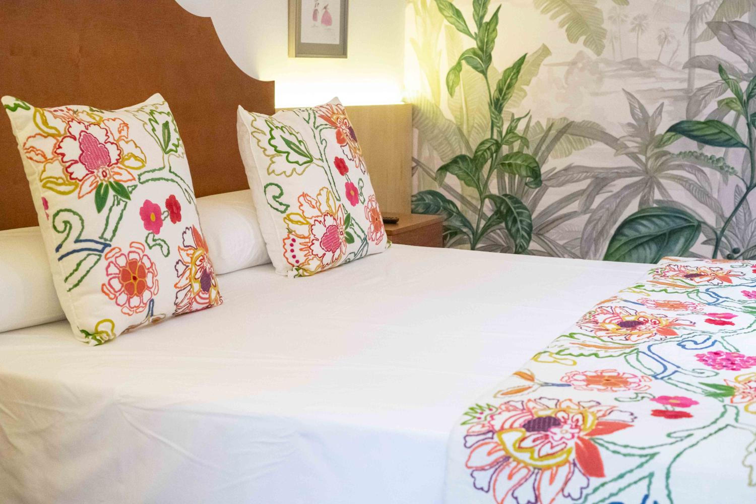 Junior Suite with Terrace - Photo 3