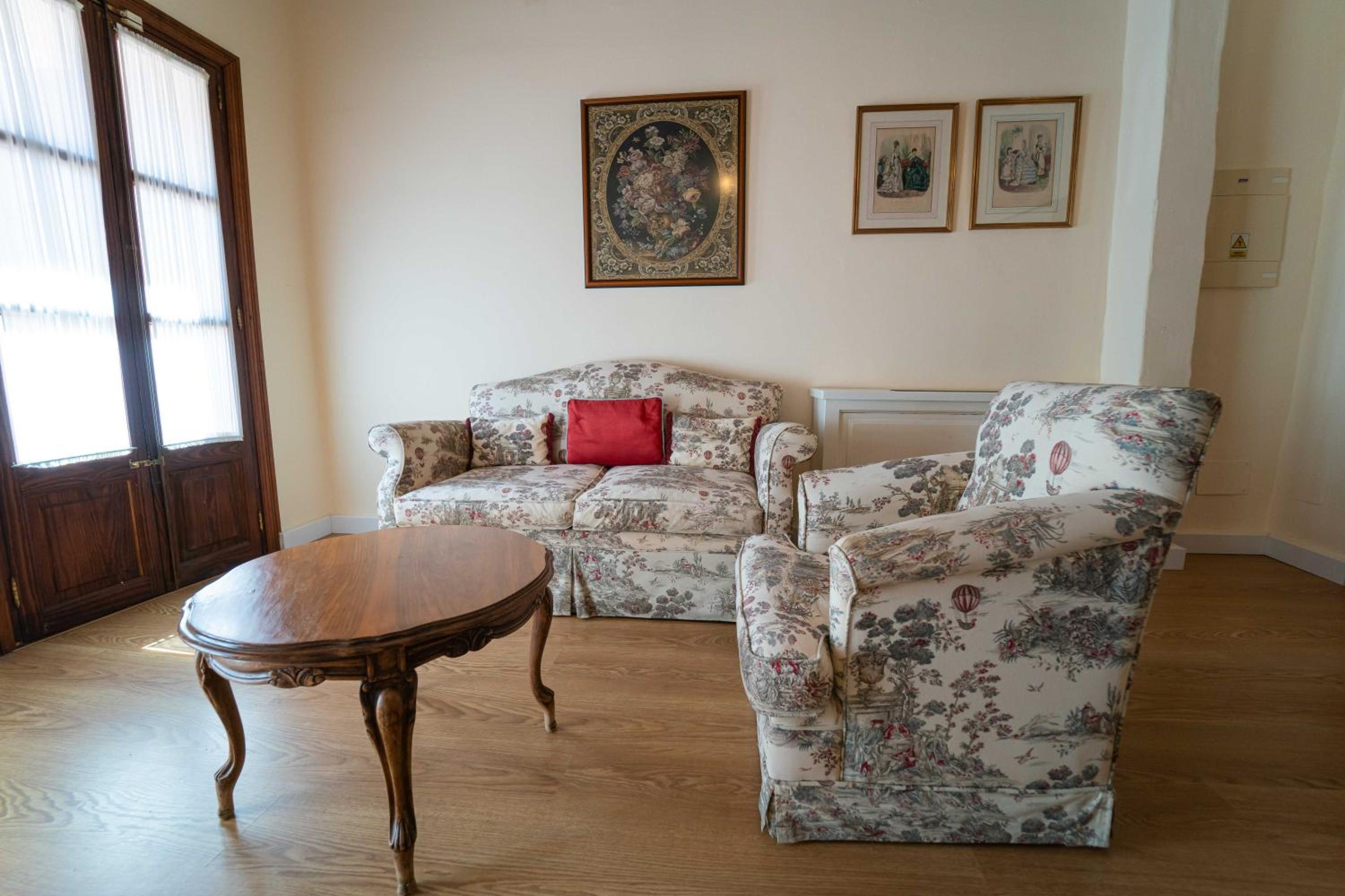 Junior Suite with Terrace - Photo 6