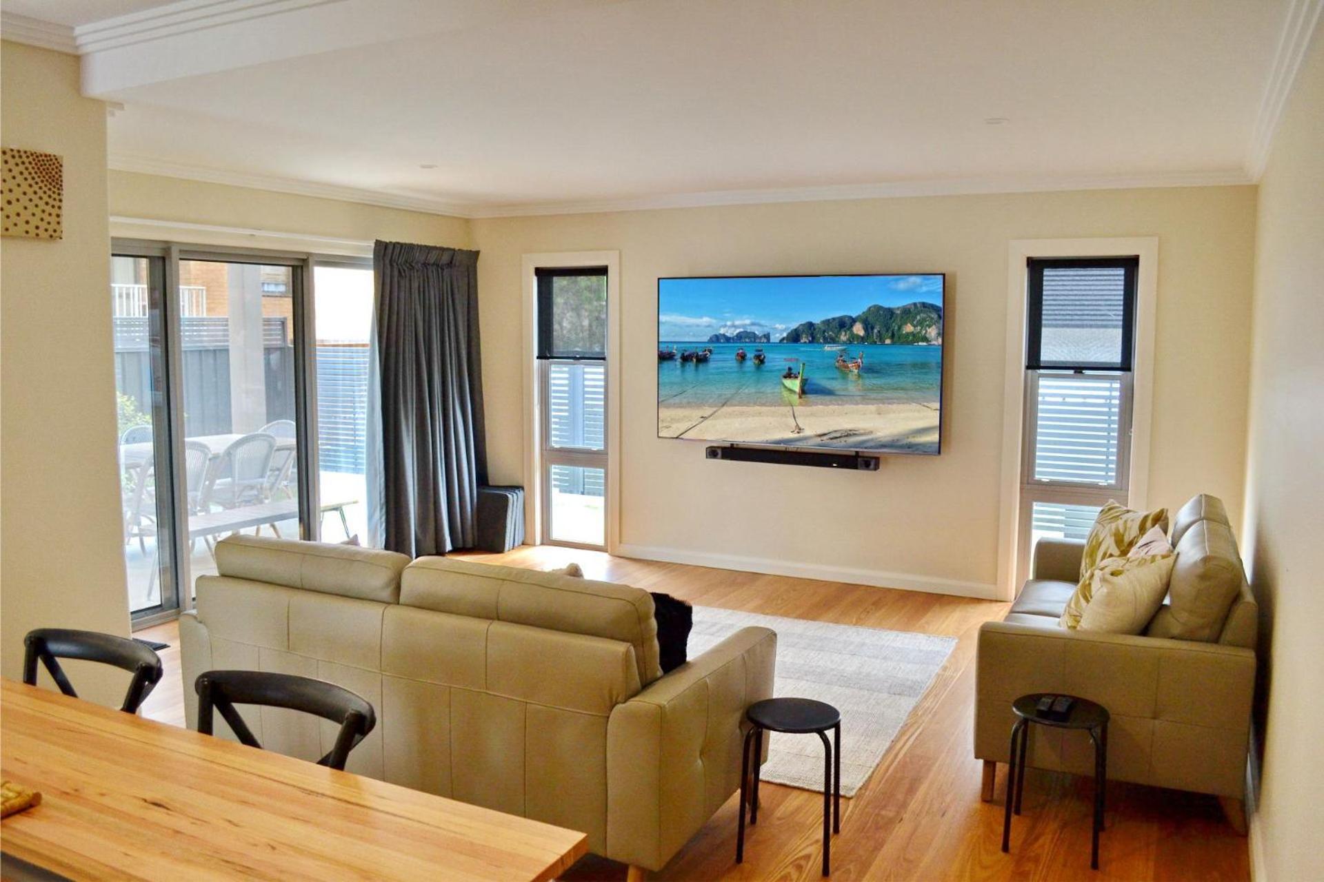 Apartment with Balcony photo 1