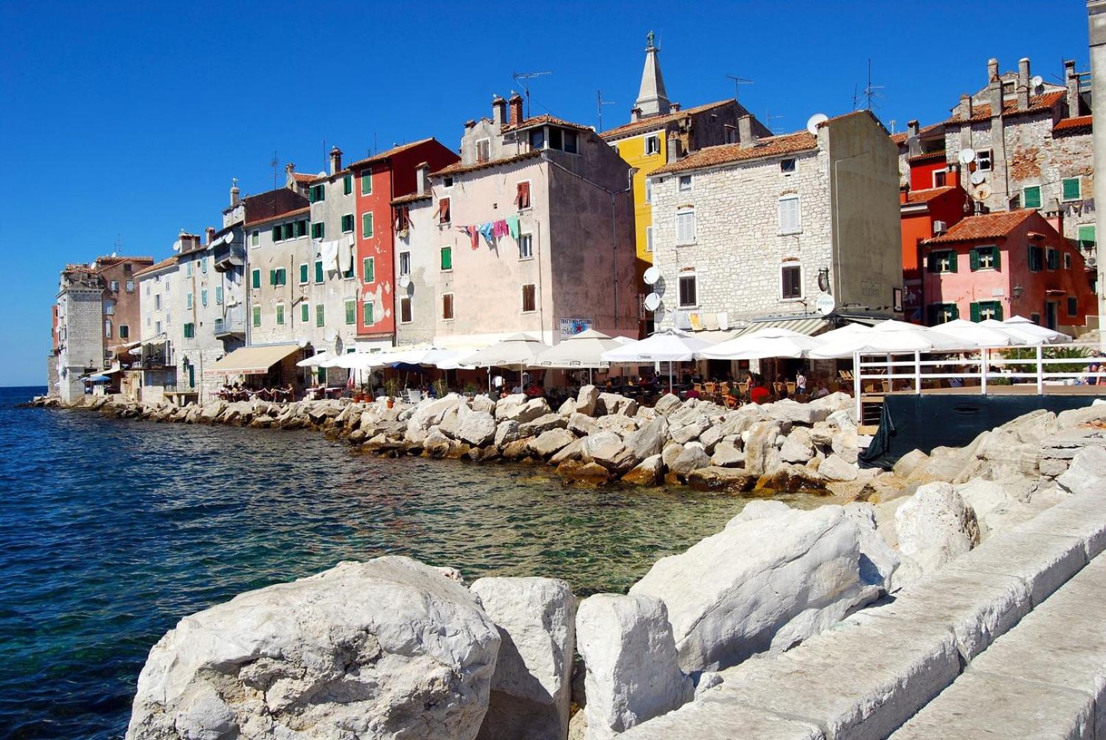 Villa with Private Pool photo 2