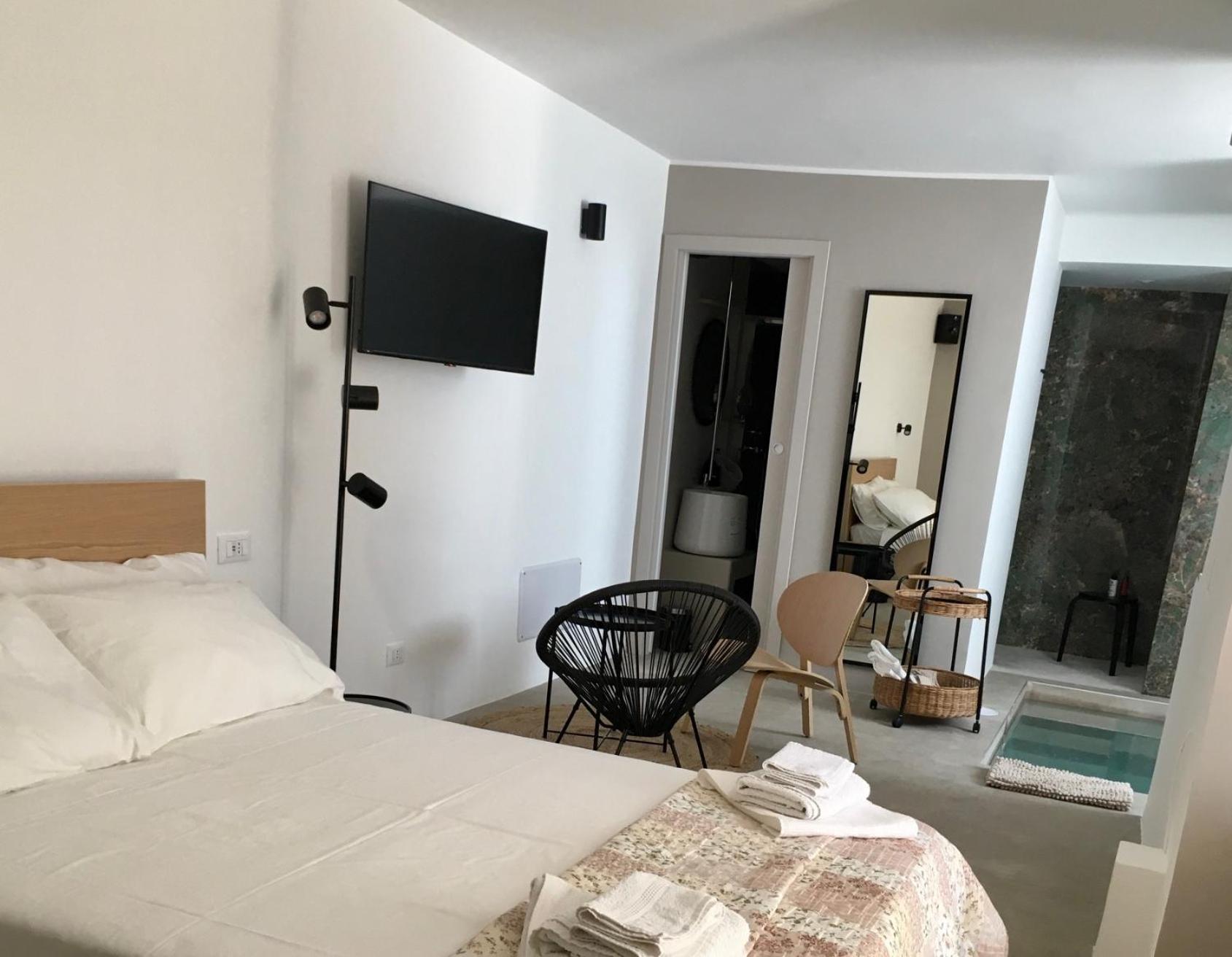 One-Bedroom House photo 3
