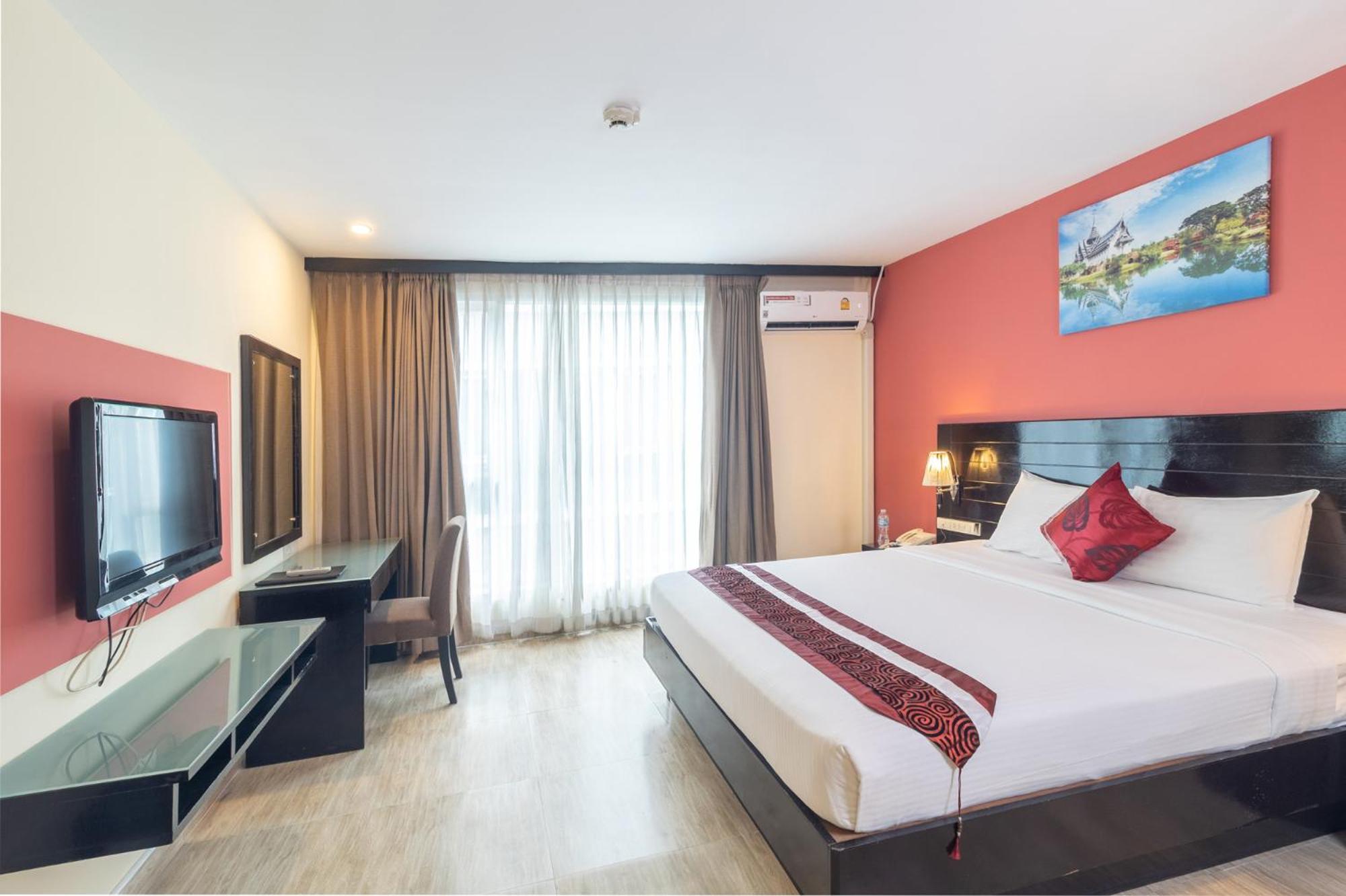 Boss Suites Nana Hotel — photo 87