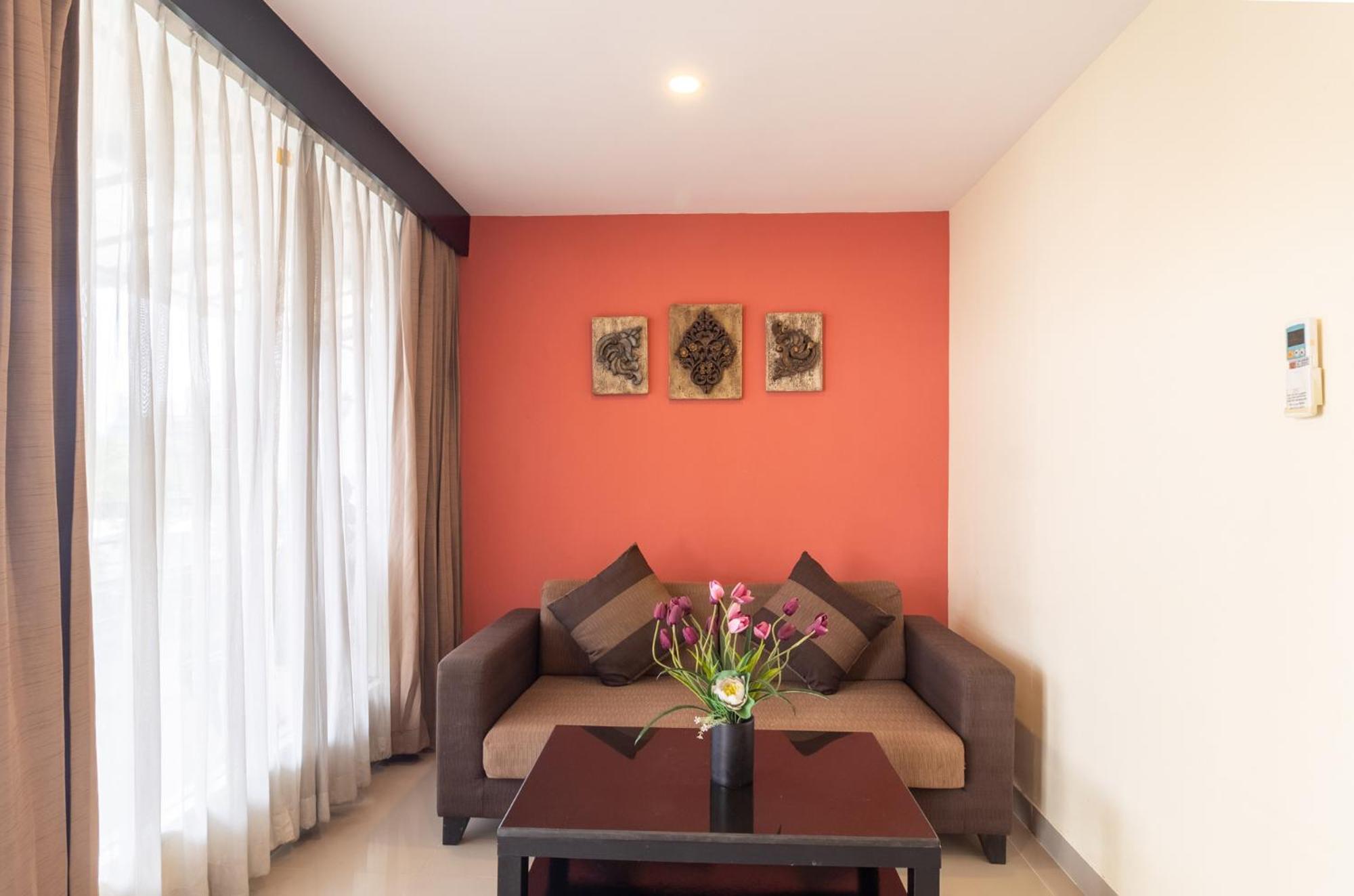 Boss Suites Nana Hotel — photo 138