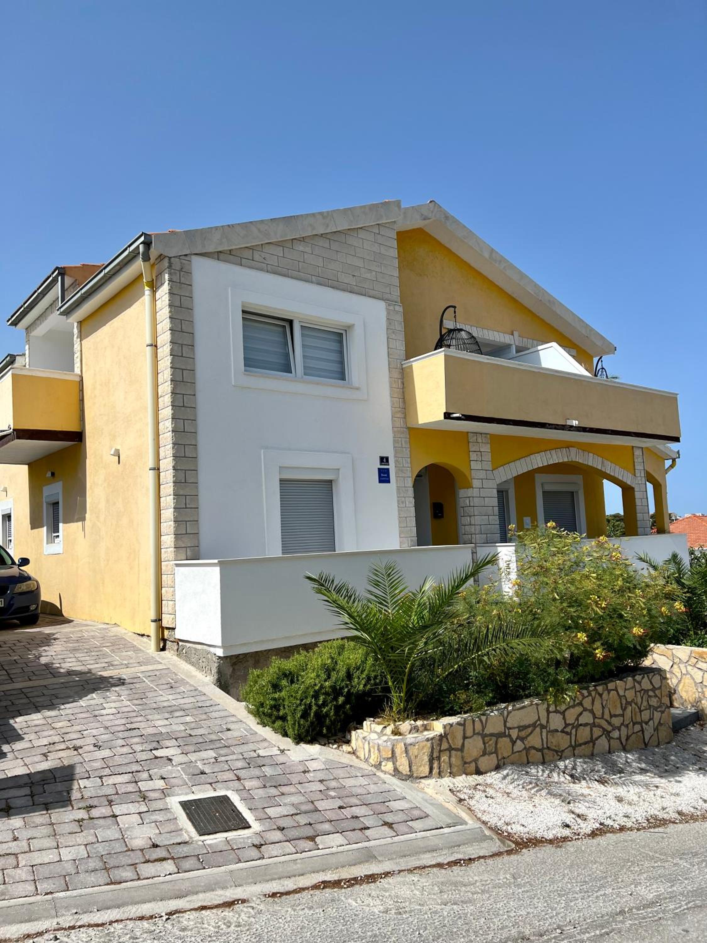 Two-Bedroom Apartment with Terrace and Sea View photo 2