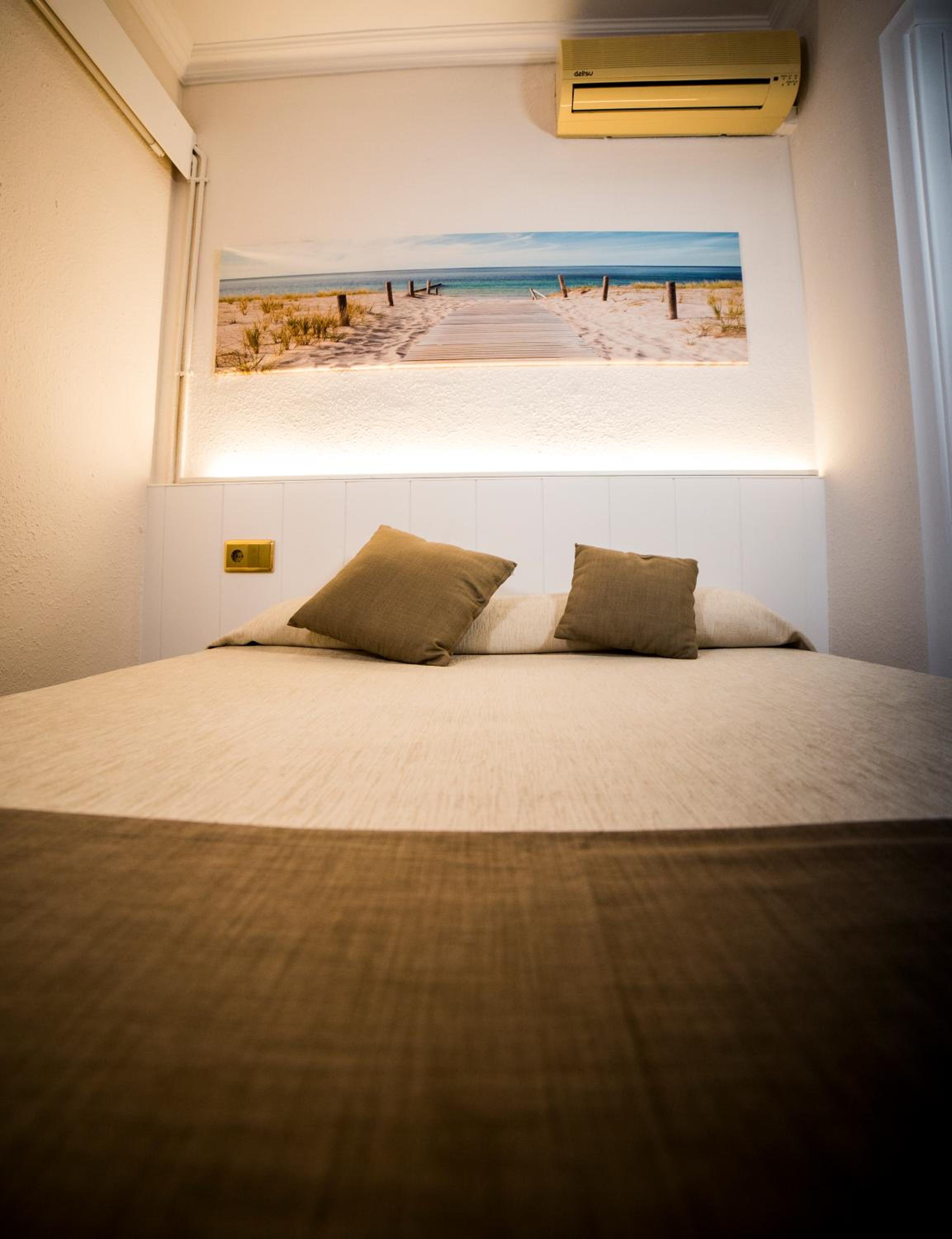 Habitación Sencilla con Balcón