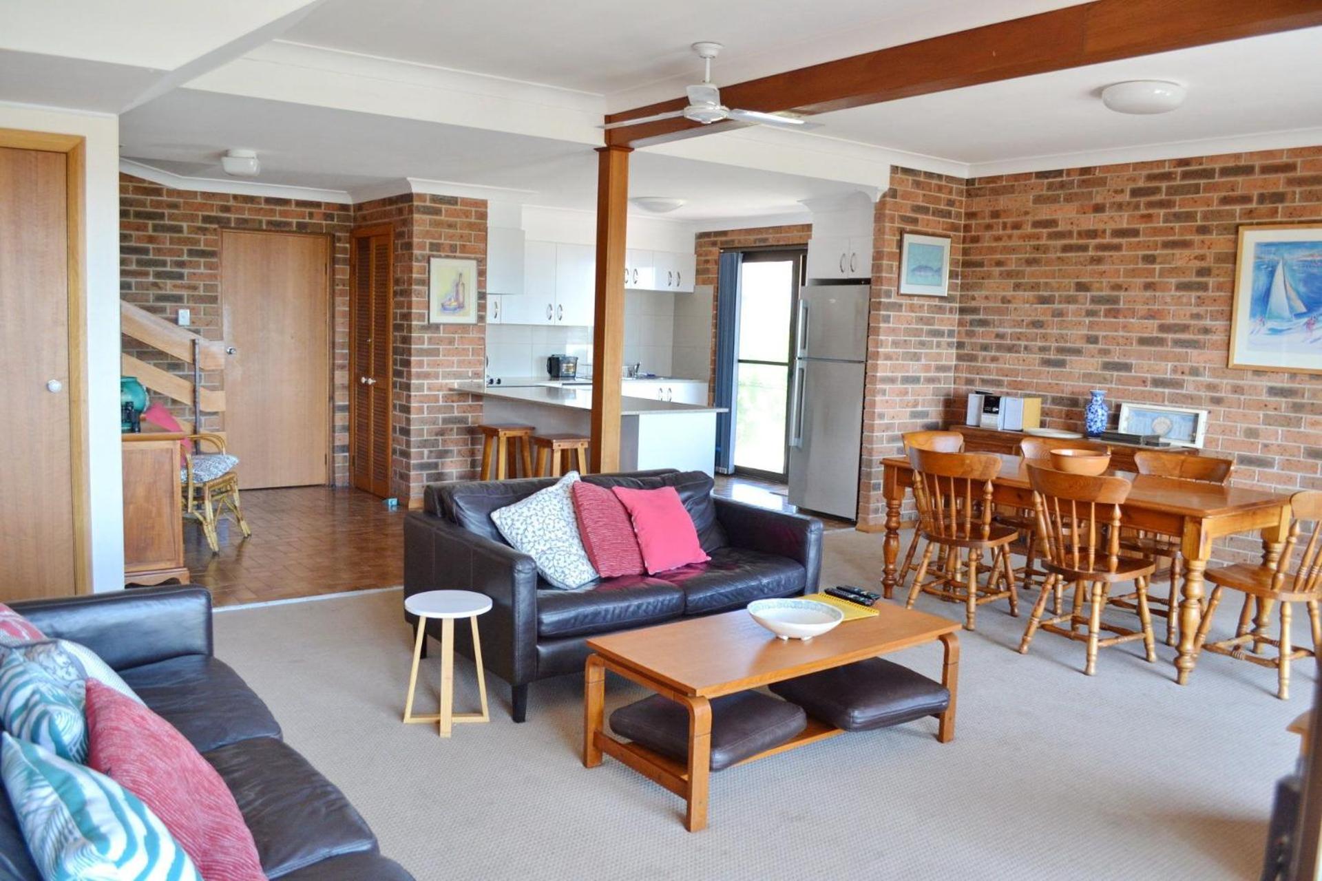 Three-Bedroom Townhouse photo 1