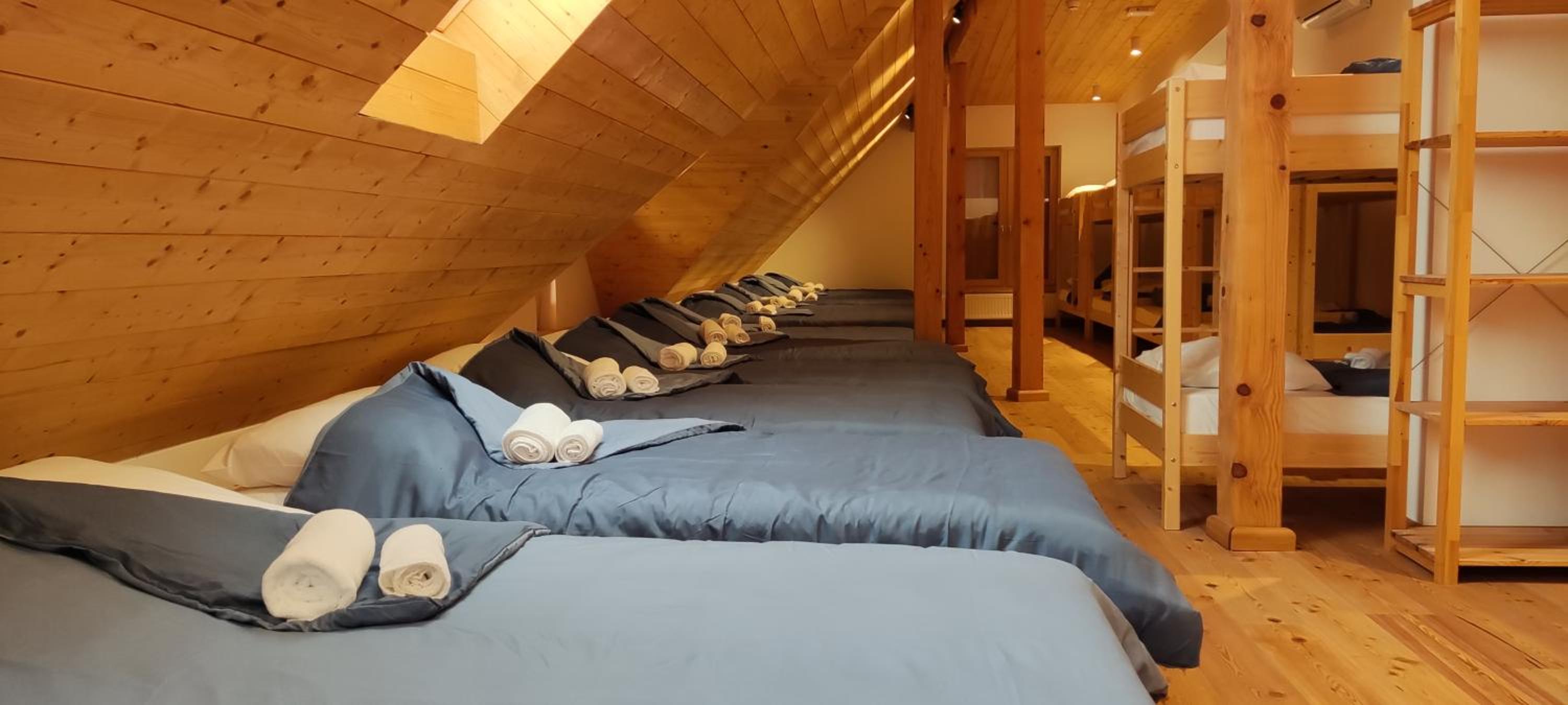 Mixed Dormitory Room photo 1