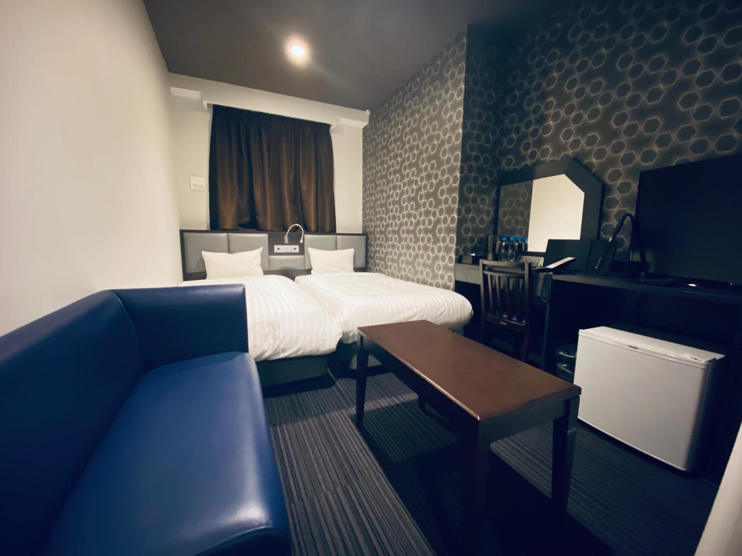 Hollywood Twin Room - Non-Smoking - Photo 19