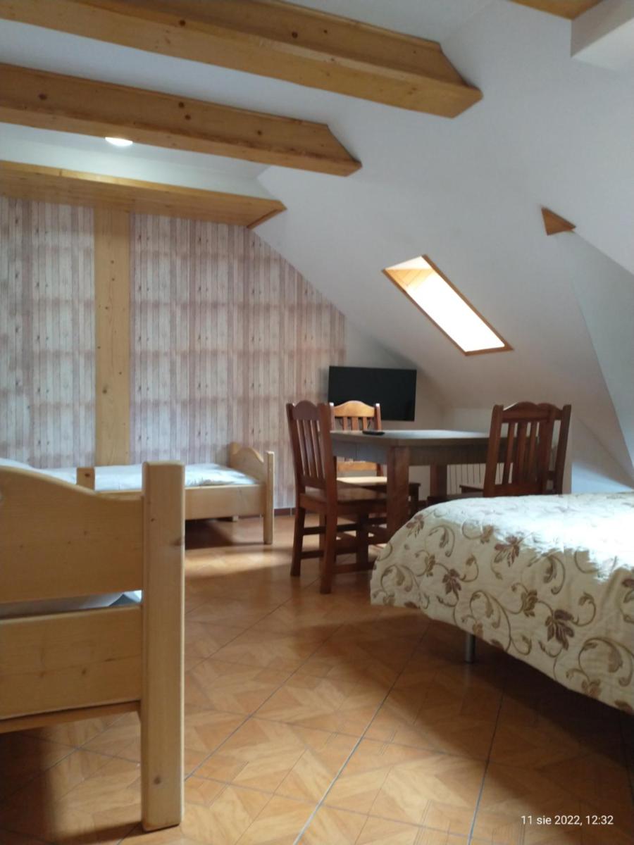 Quadruple Room - Photo 1