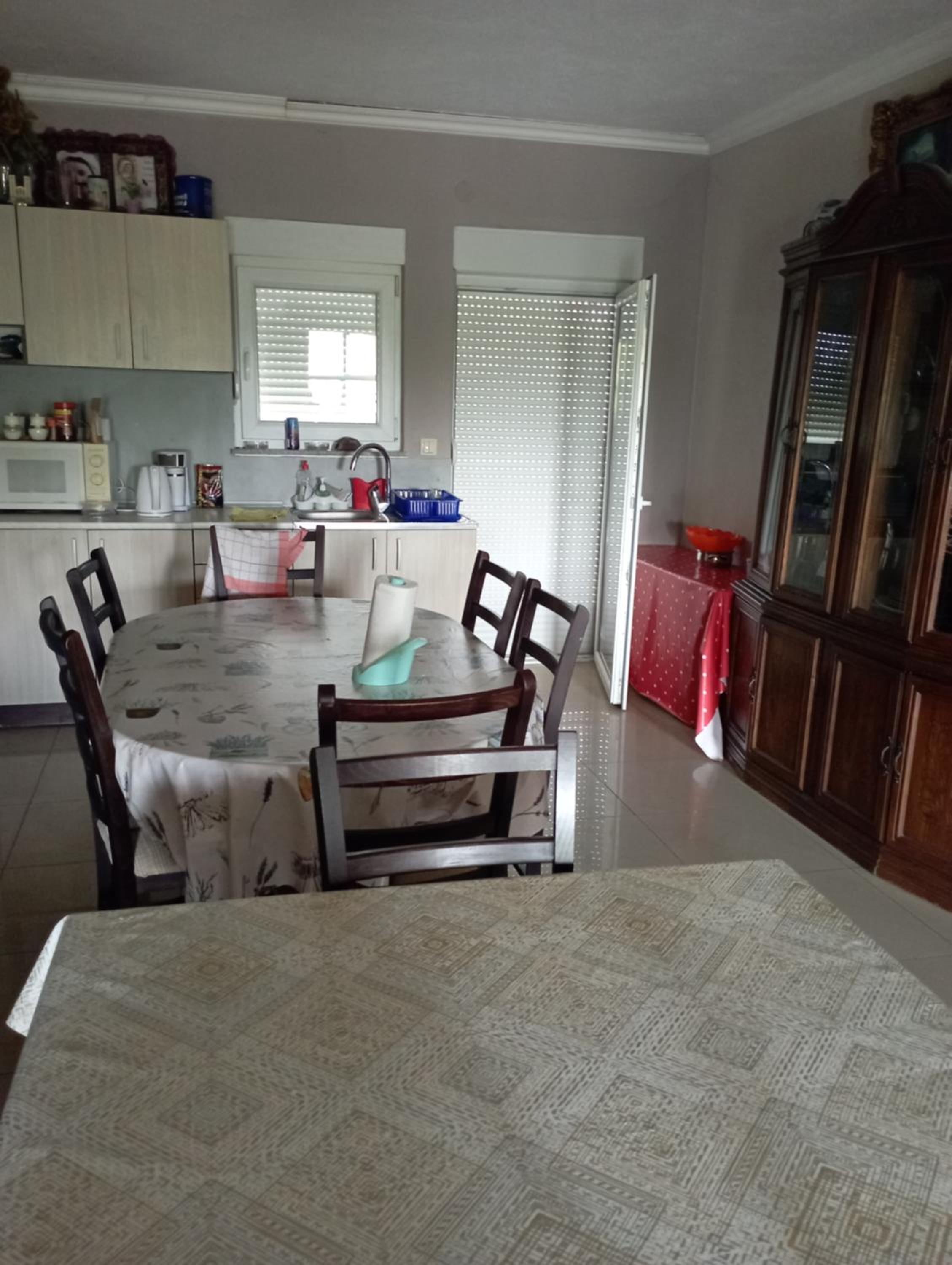 Deluxe Room (2 Adults + 1 Child) photo 2