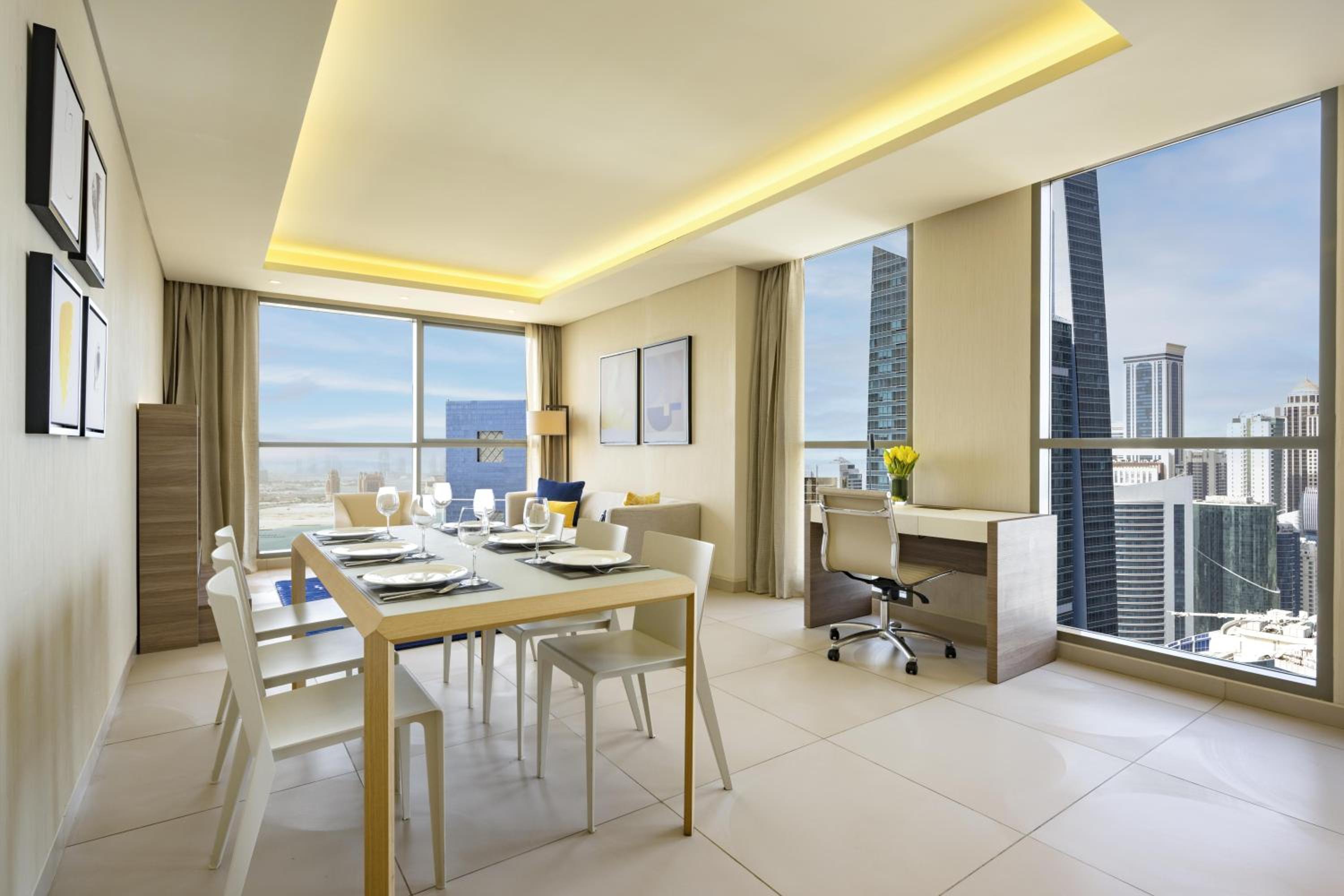 One-Bedroom Suite photo 3