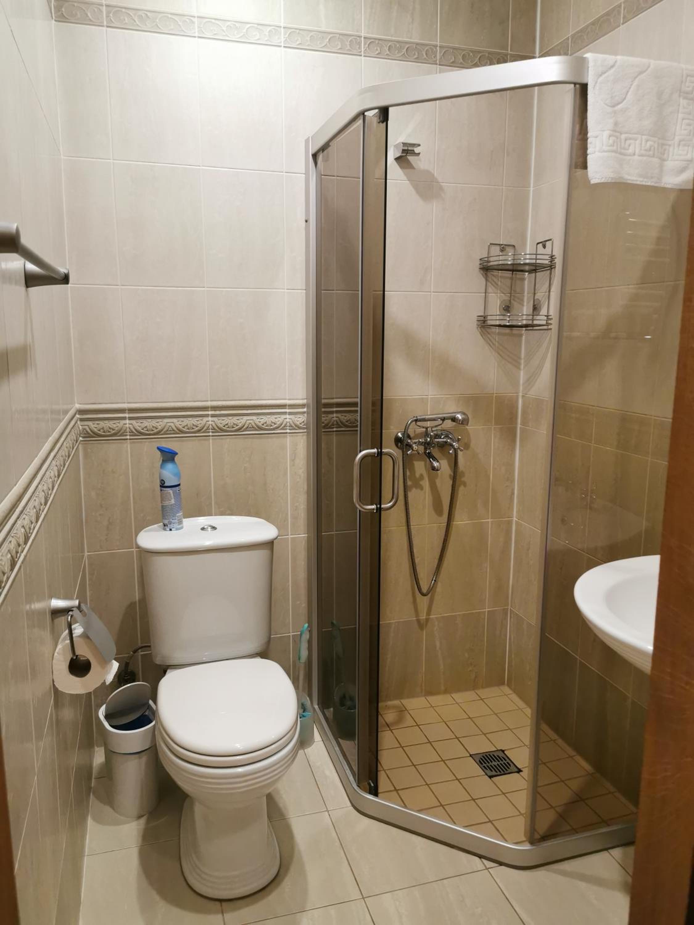 Quadruple Room with Garden View - Photo 7