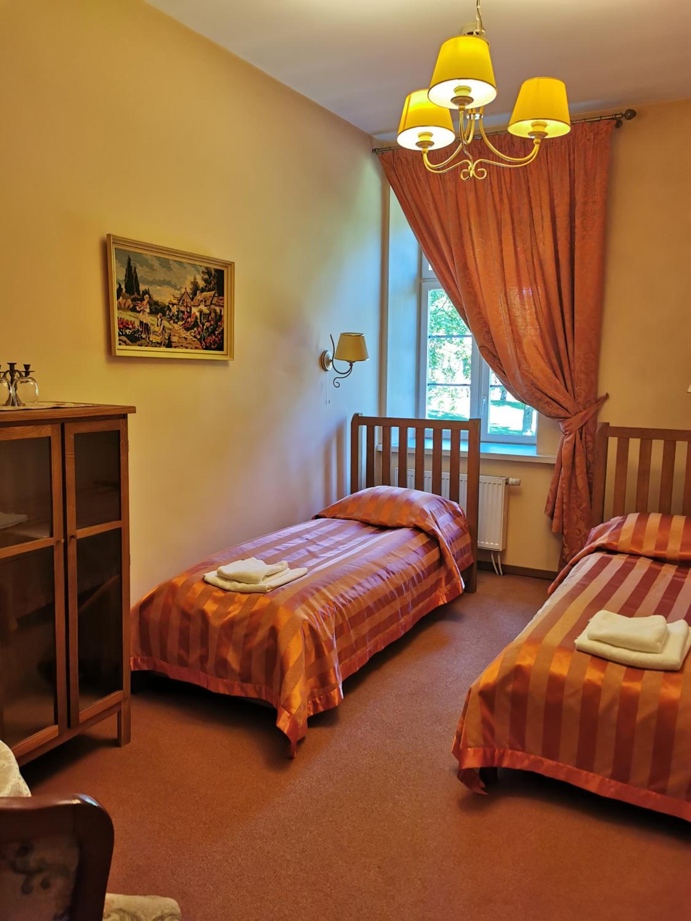 Quadruple Room with Garden View - Photo 6