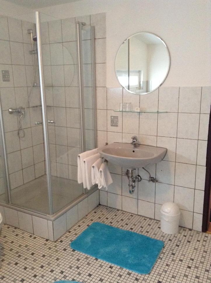 Two-Bedroom Apartment - Photo 17