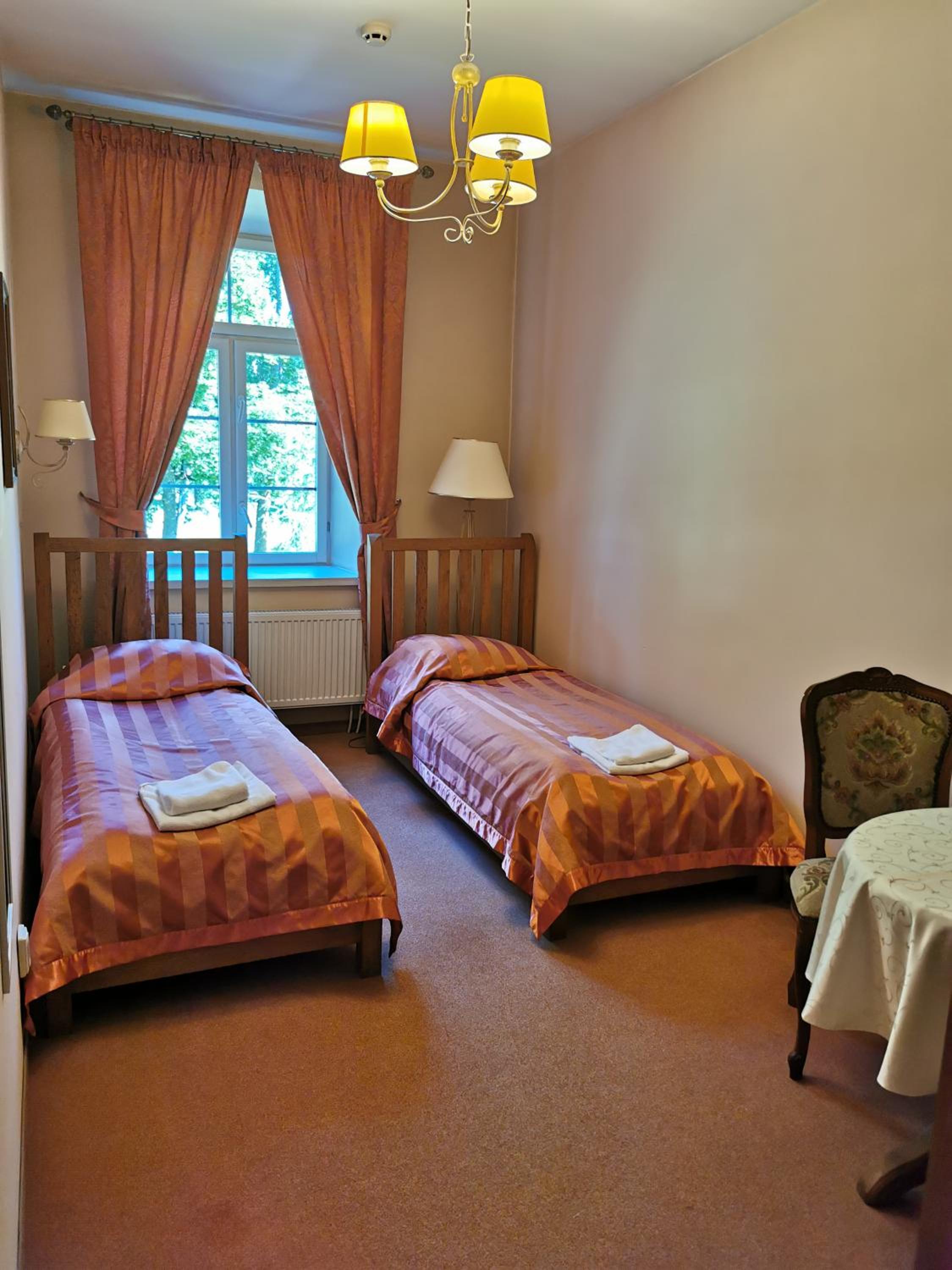 Quadruple Room with Garden View - Photo 4