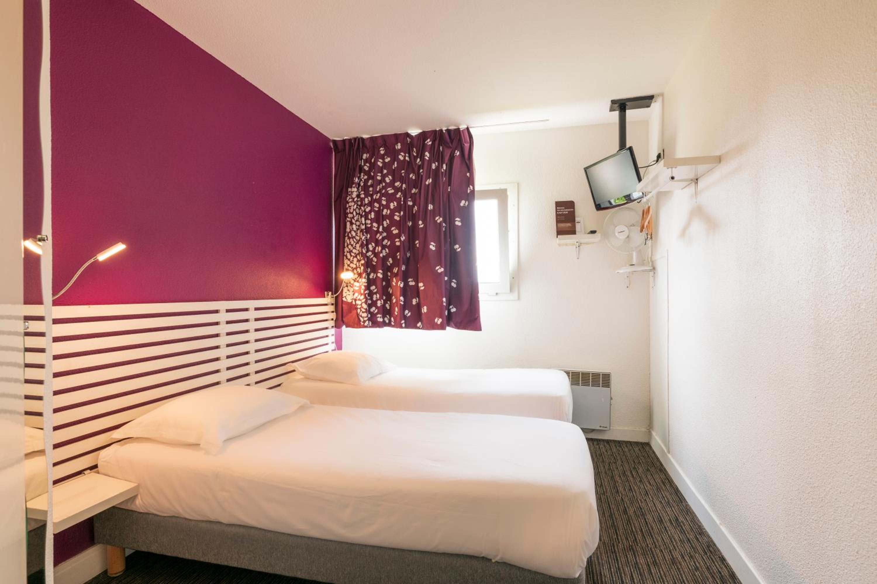 Twin Room photo 1