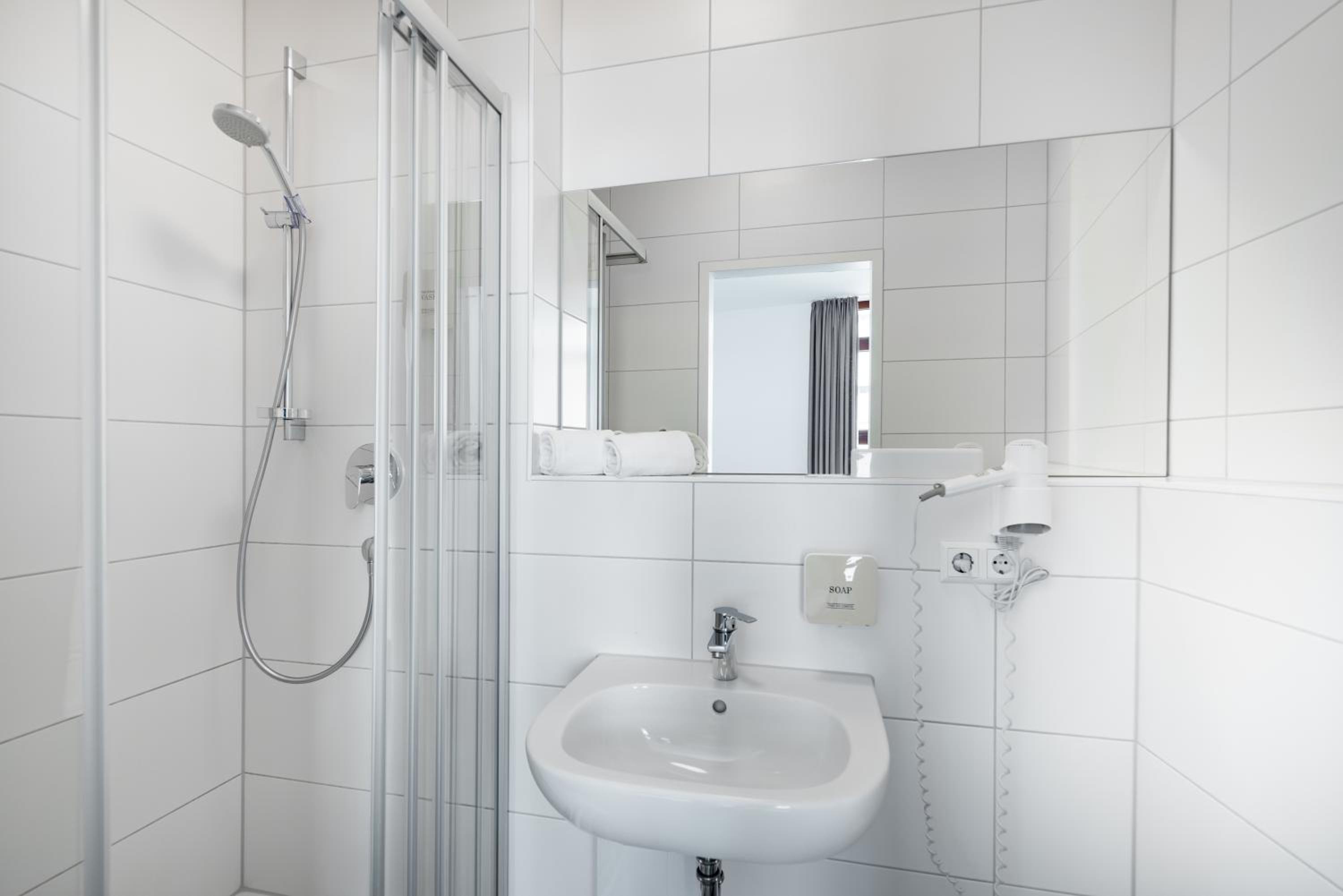 Hotel Garni am Olgaeck Stuttgart - Photo 31