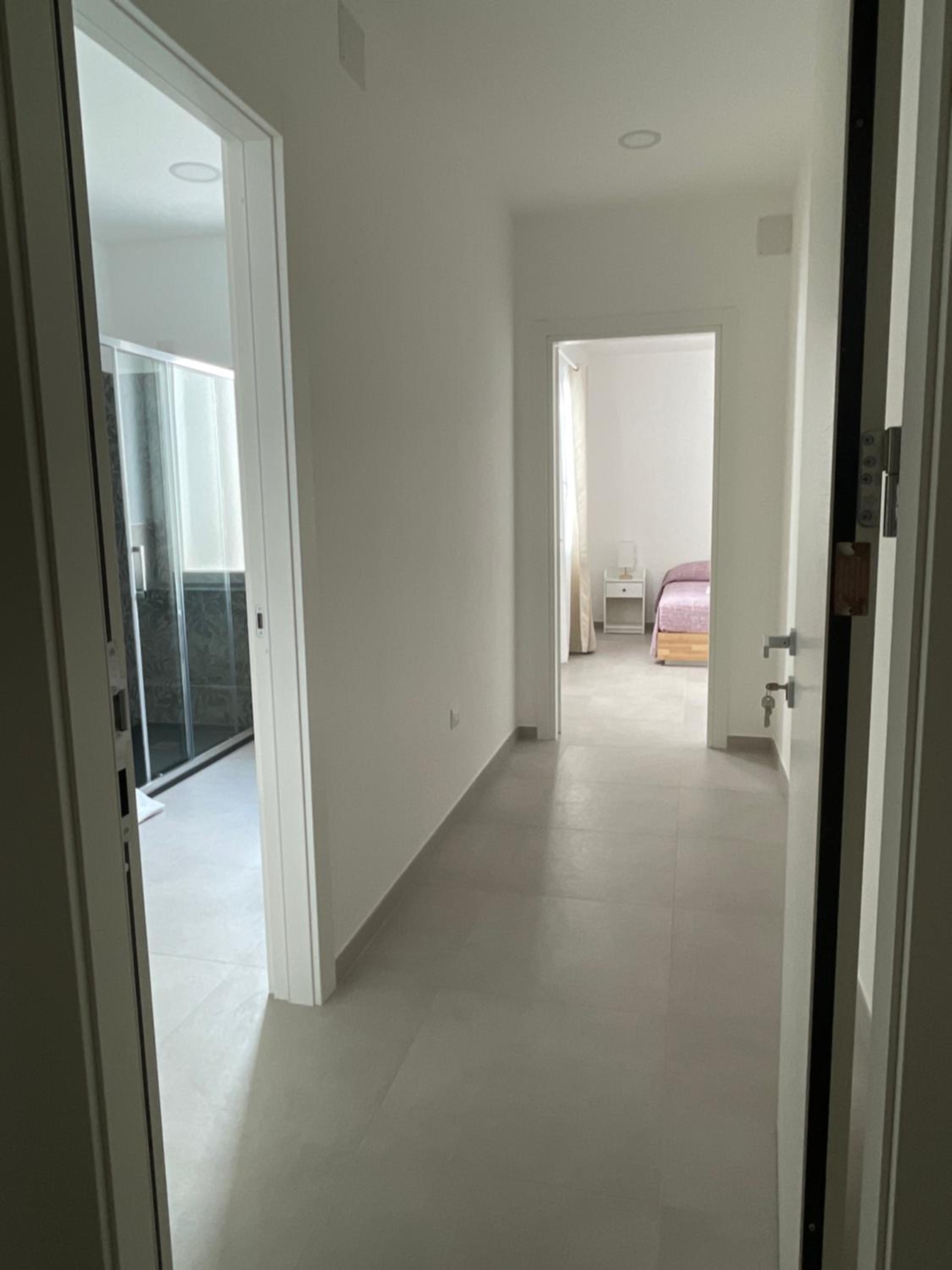 Large Double Room photo 3
