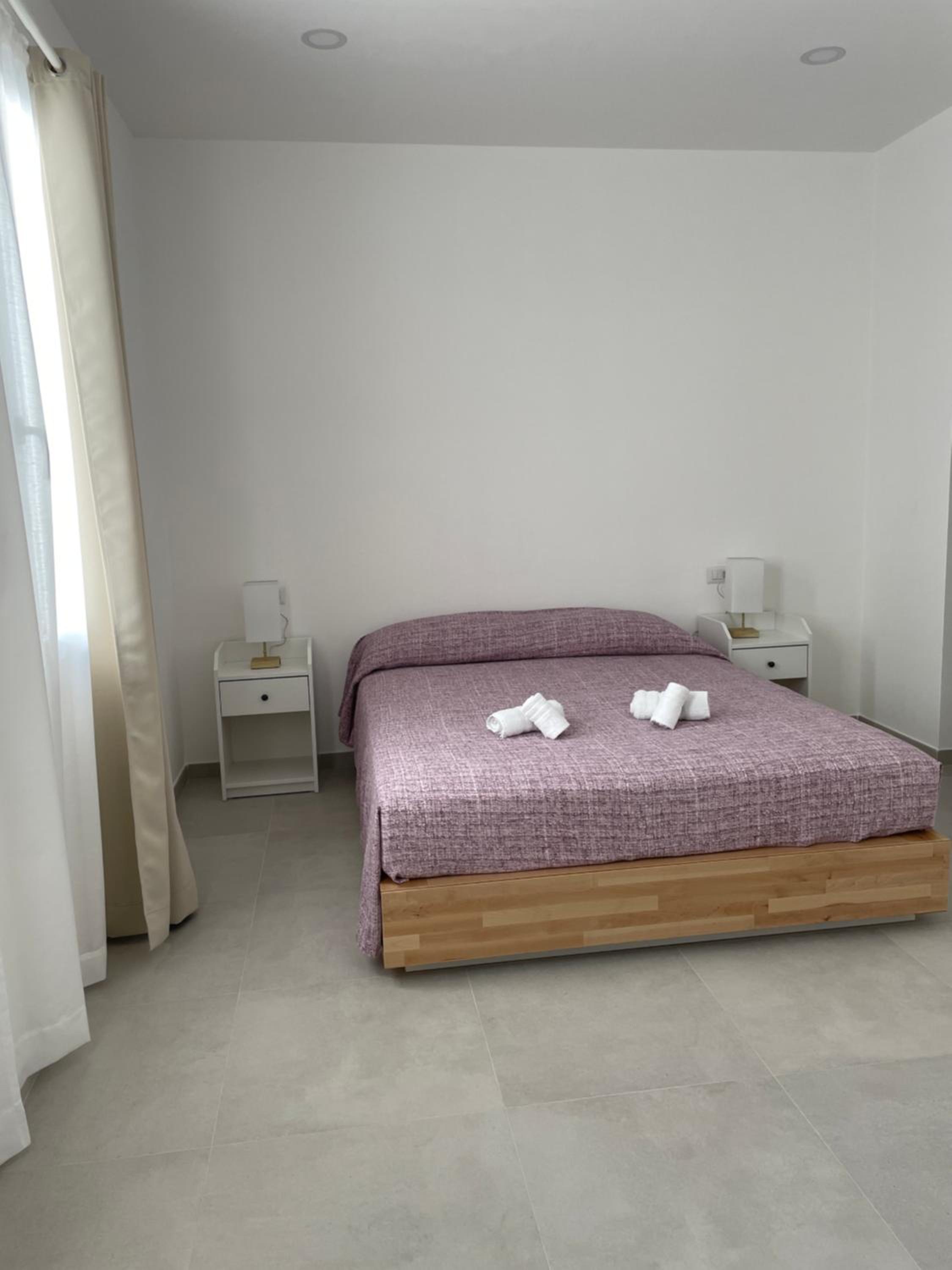 Large Double Room photo 1
