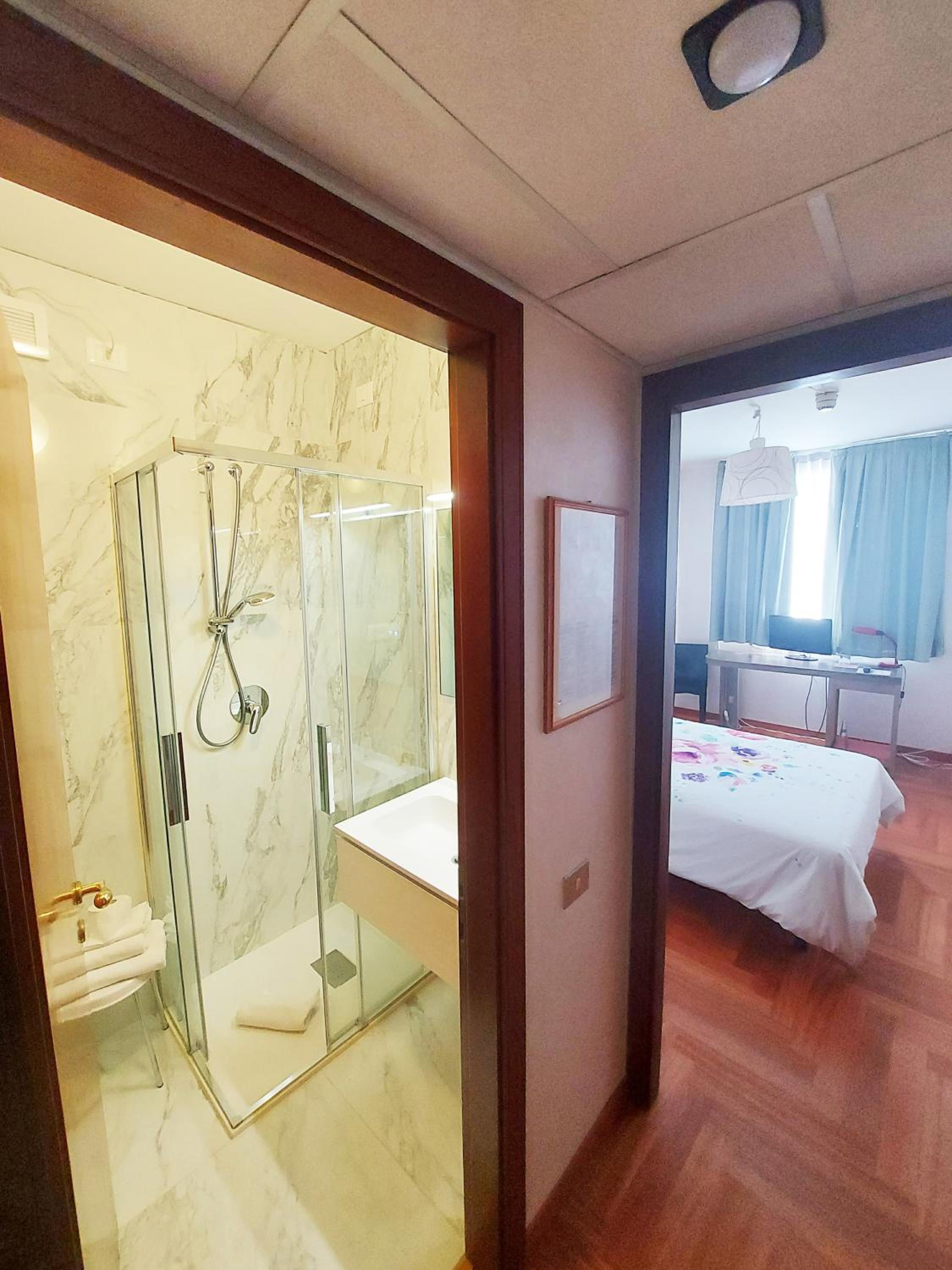 Superior Single Room