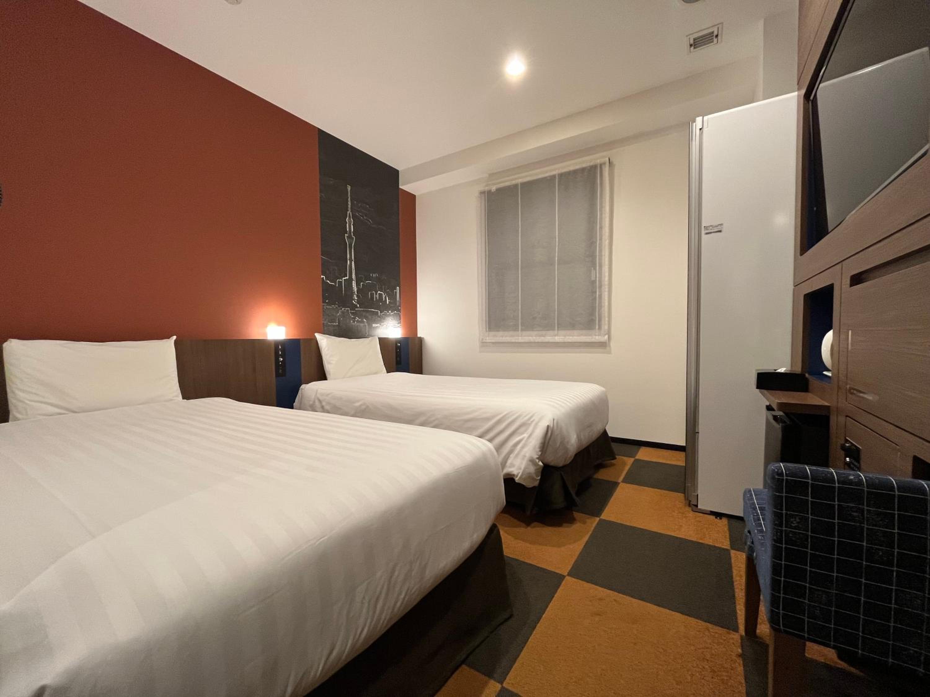 Twin Room - (LG Styler) - Non-Smoking photo 3