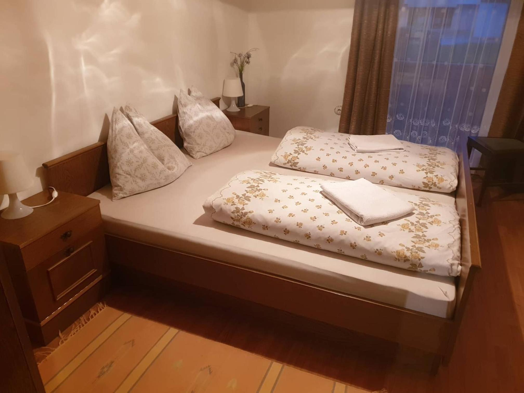 Double Room - Photo 4