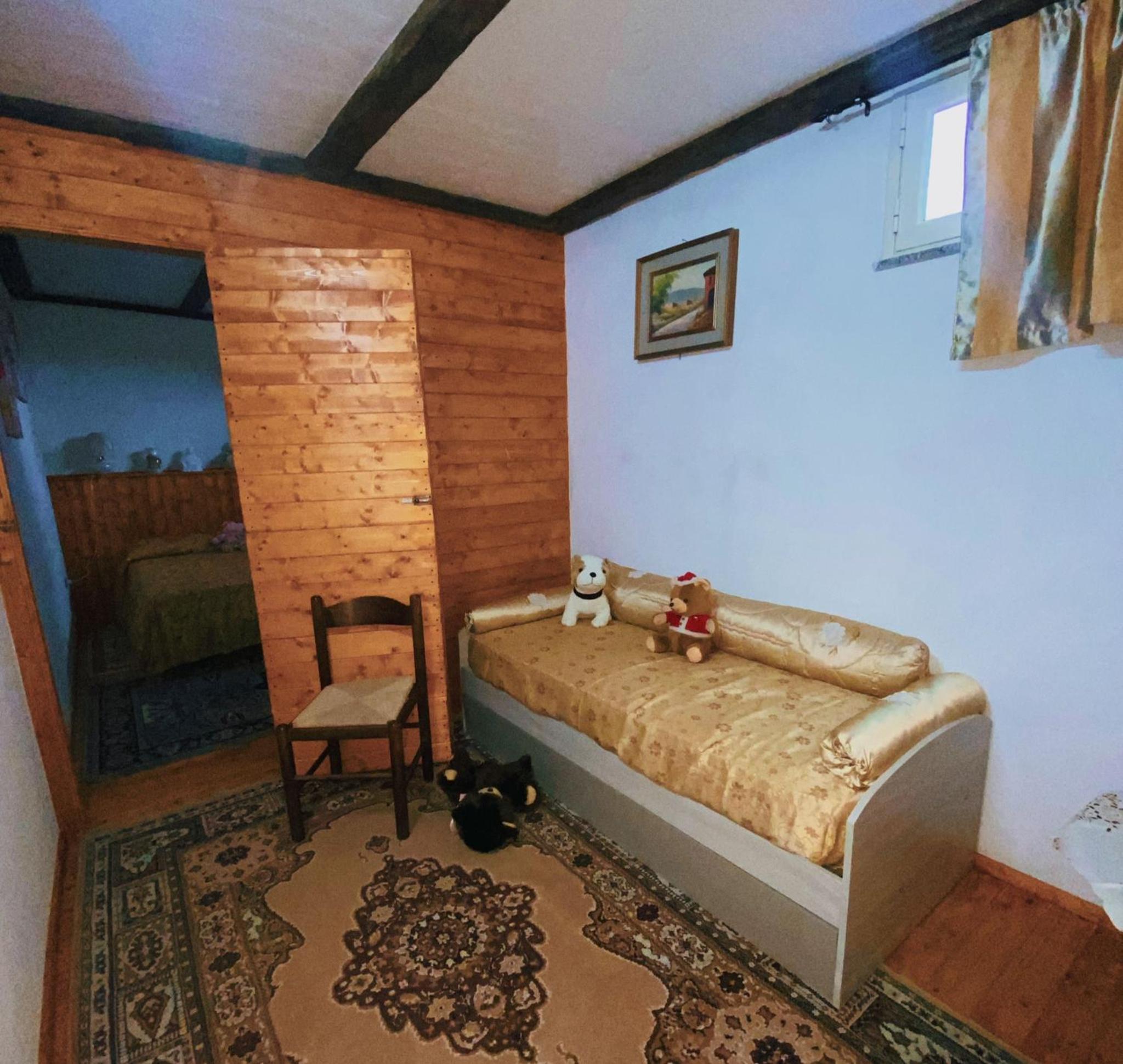 Double Room With Shared Bathroom