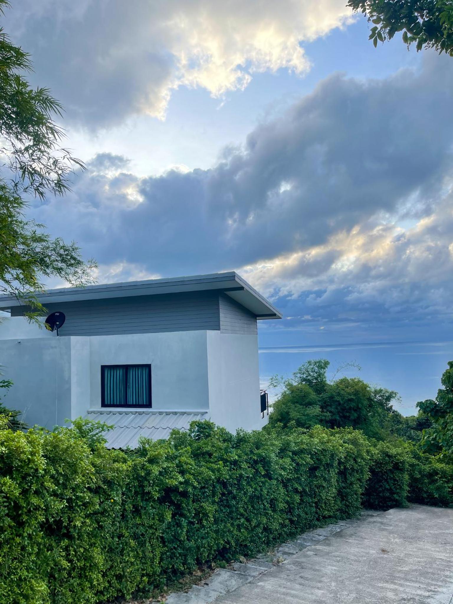 Deluxe Villa photo 2