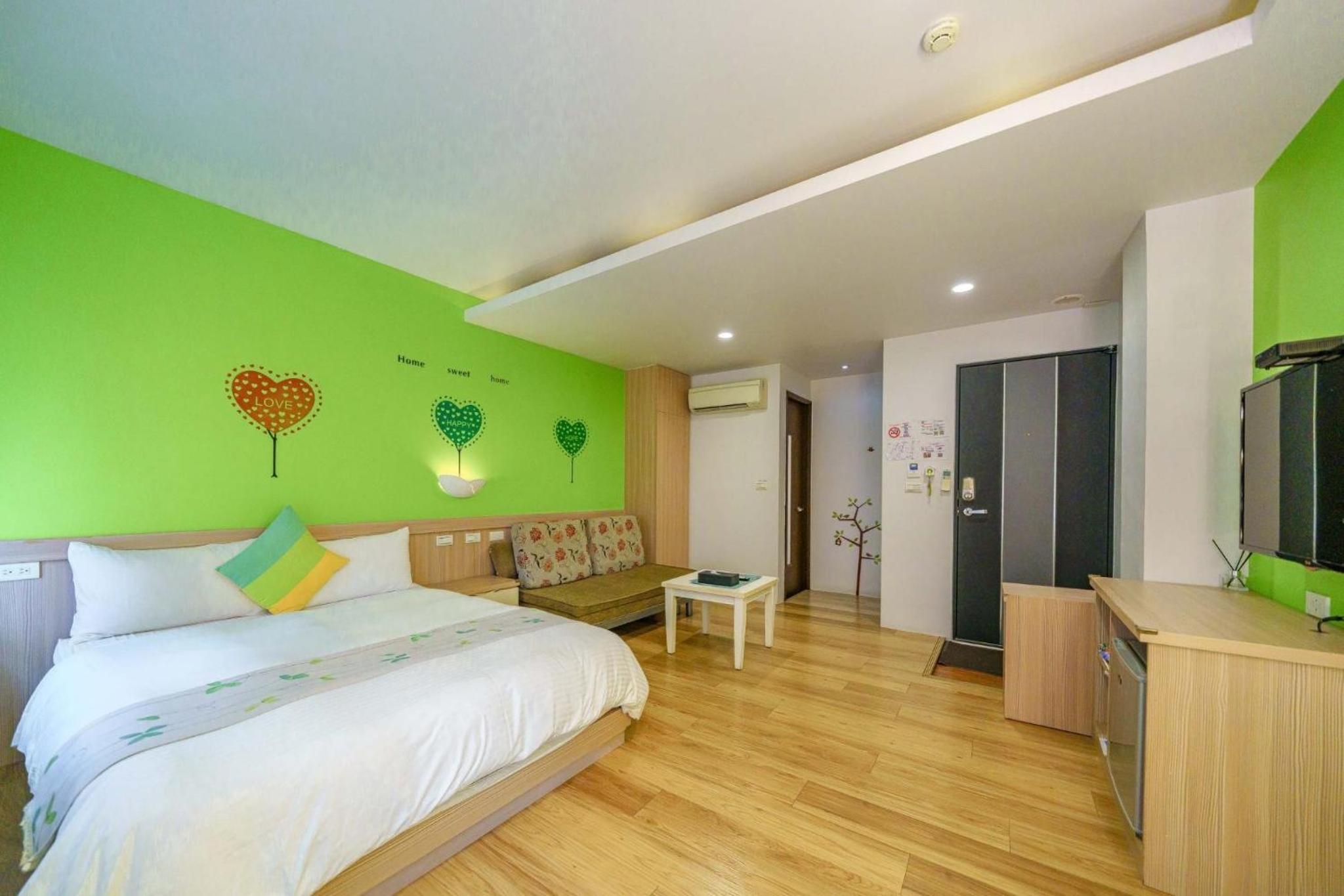 Double Room - Photo 25