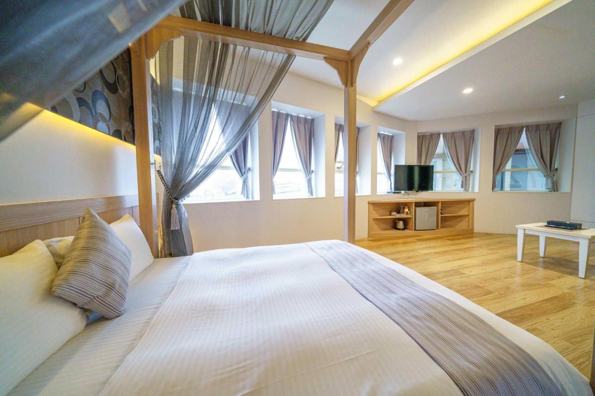 Double Room - Photo 26
