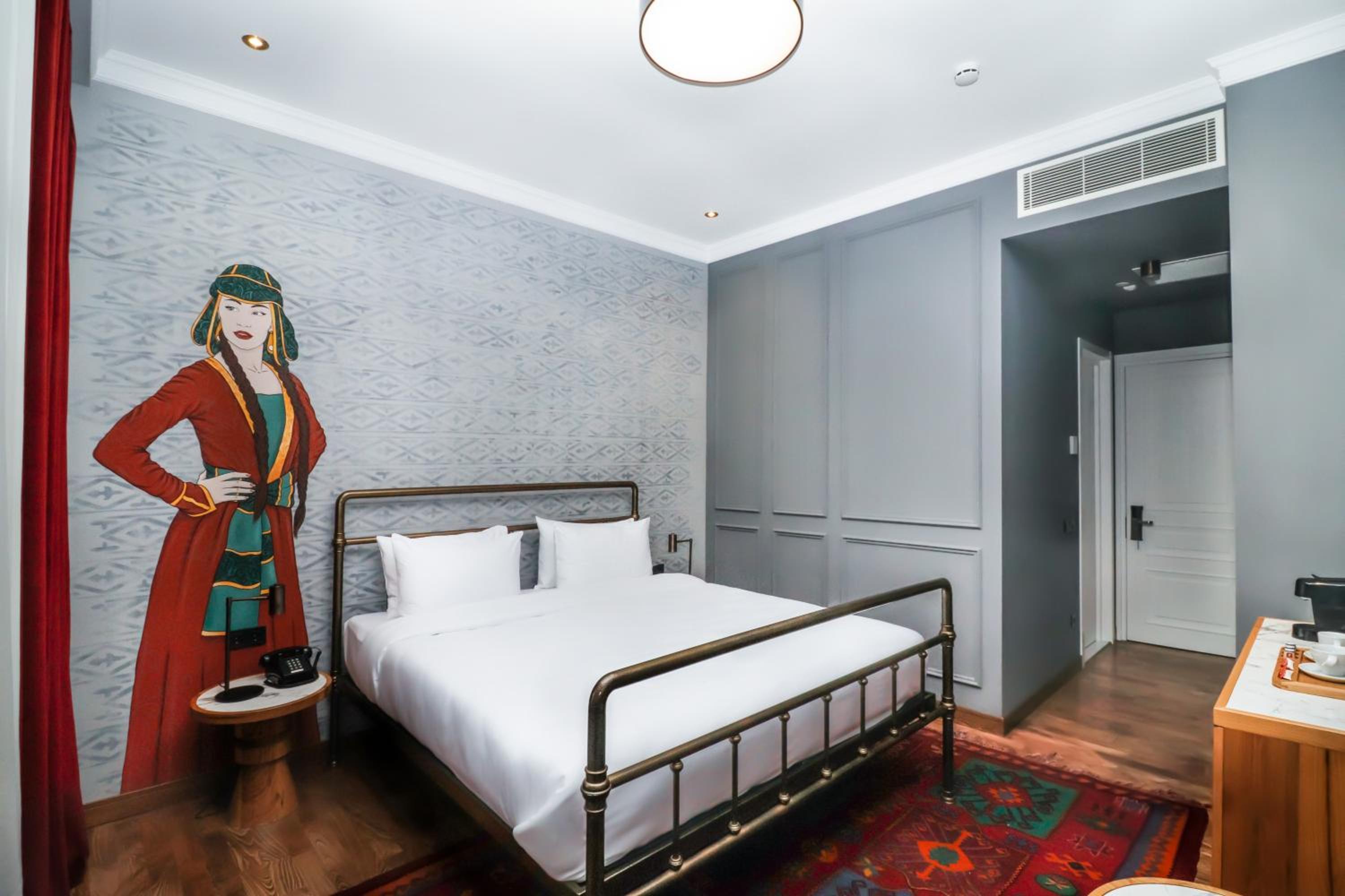 Double Room with Terrace - Photo 3