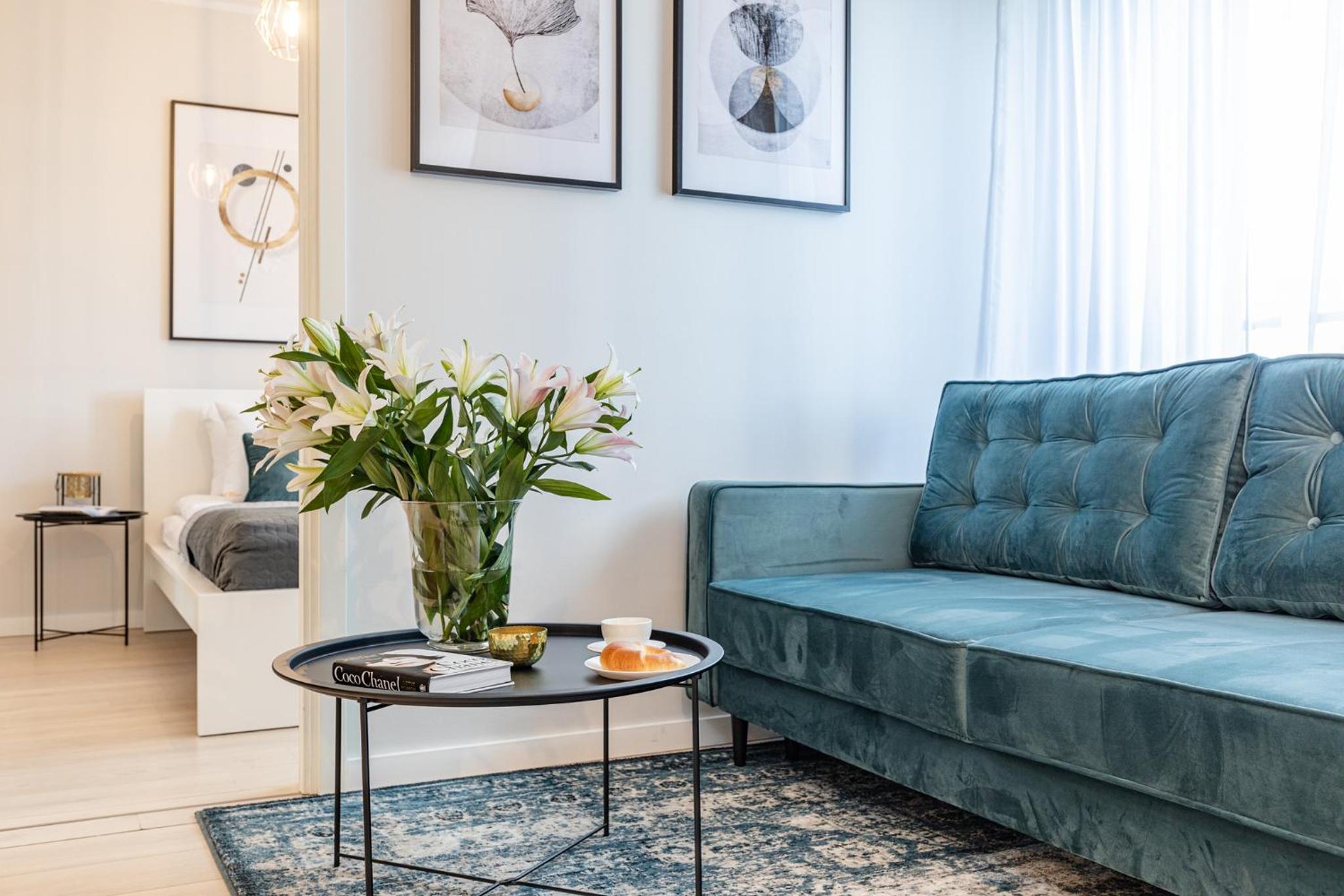 One-Bedroom Apartment - Photo 1