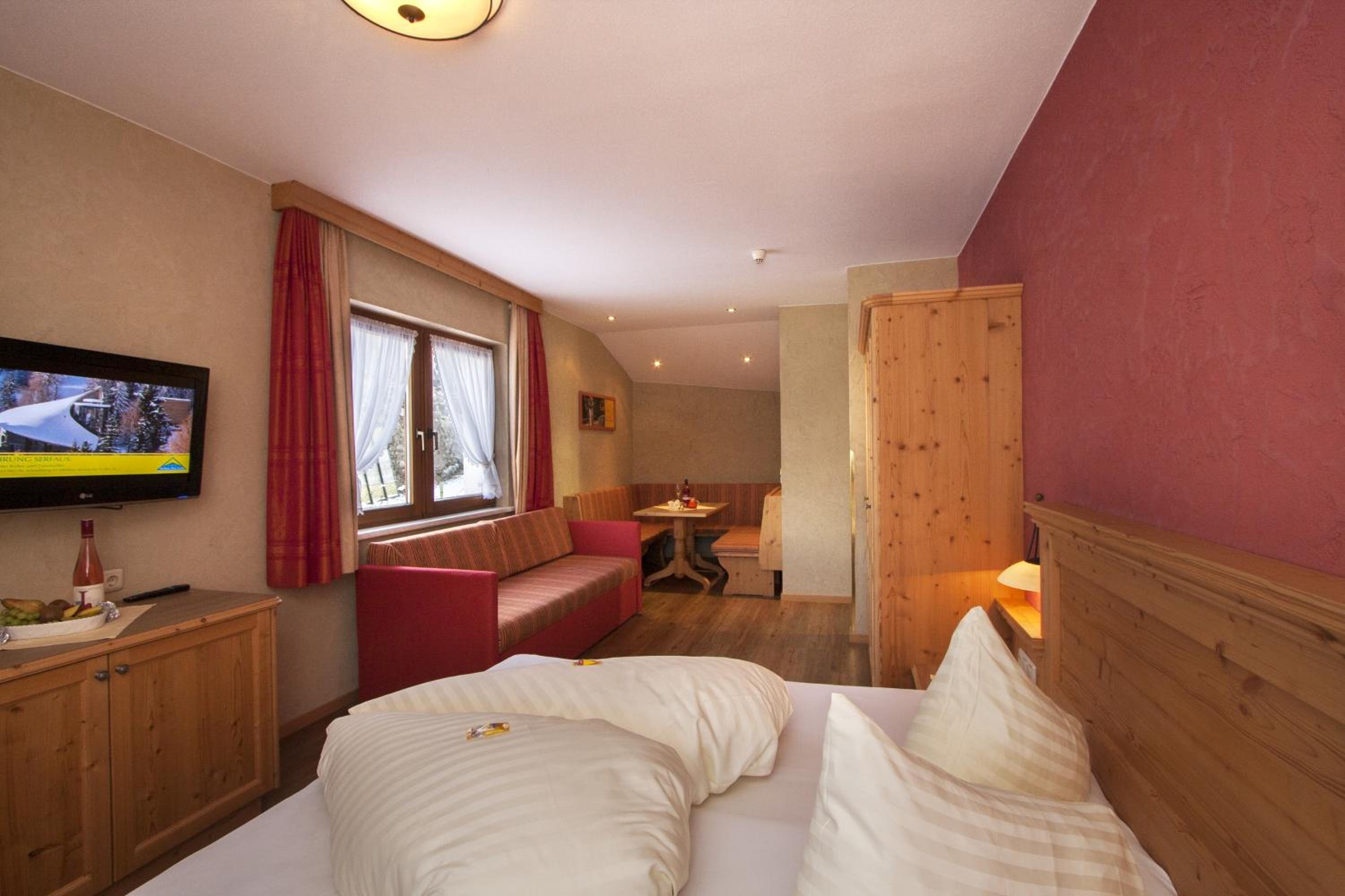 Family Suite photo 2