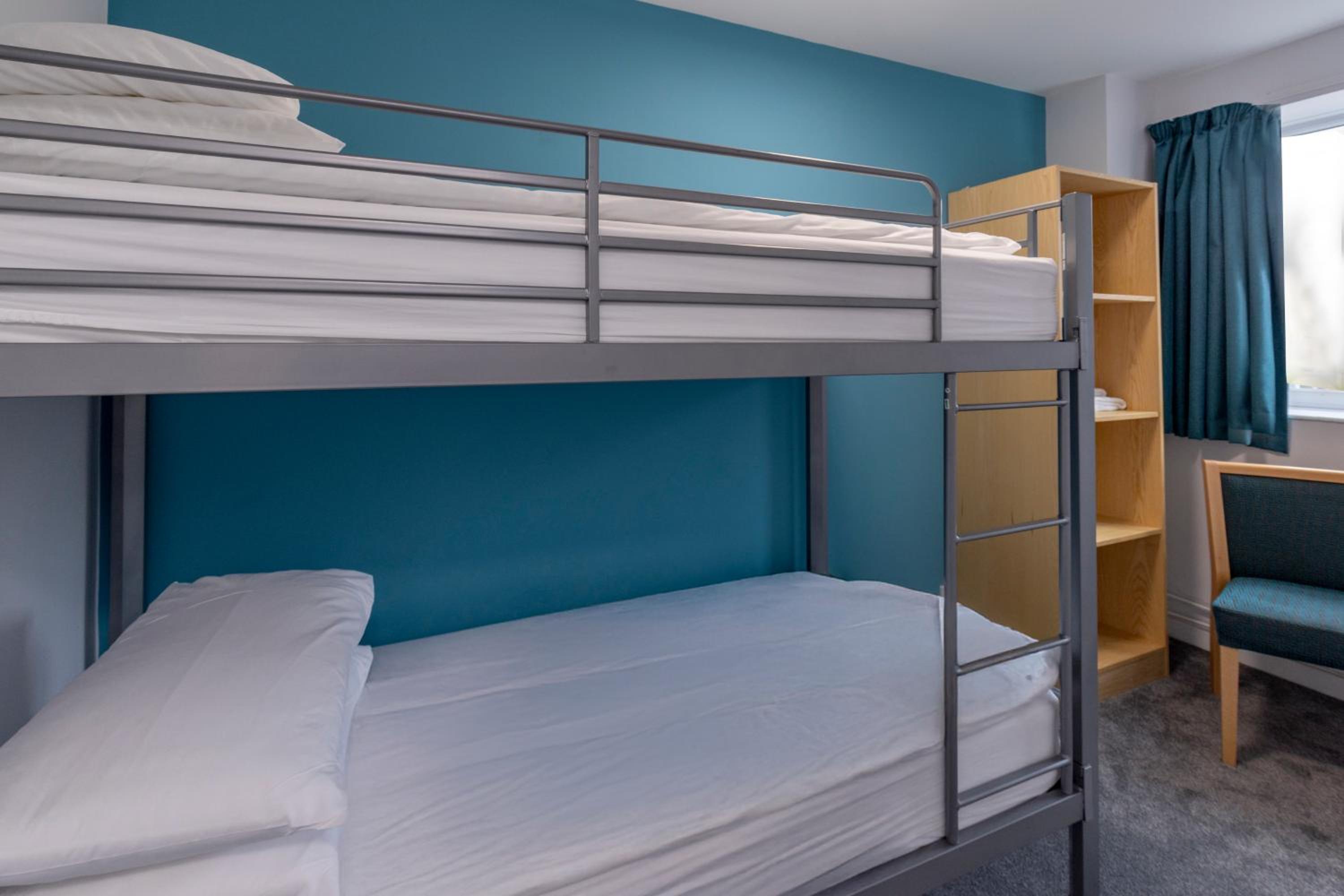 Family Room with One Double Bed and One Bunk Bed - Non-Smoking
