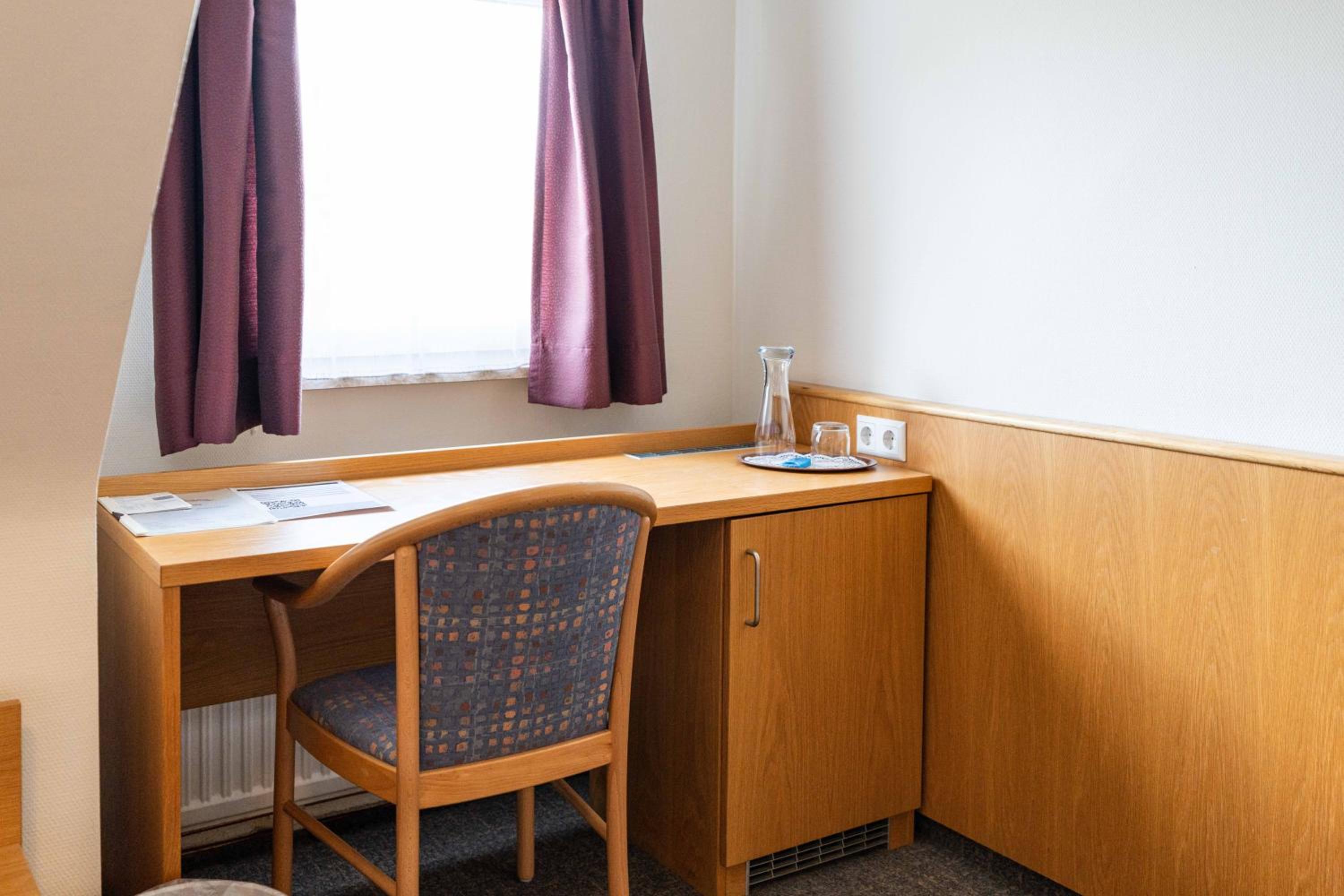 Standard Twin Room photo 3