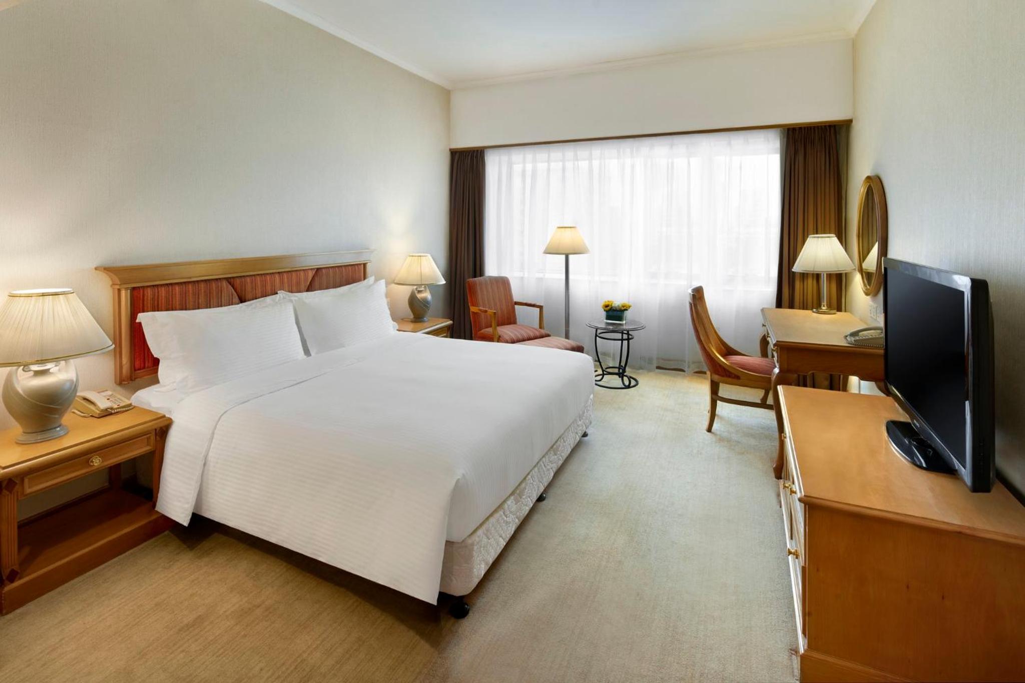 King Suite - Photo 3