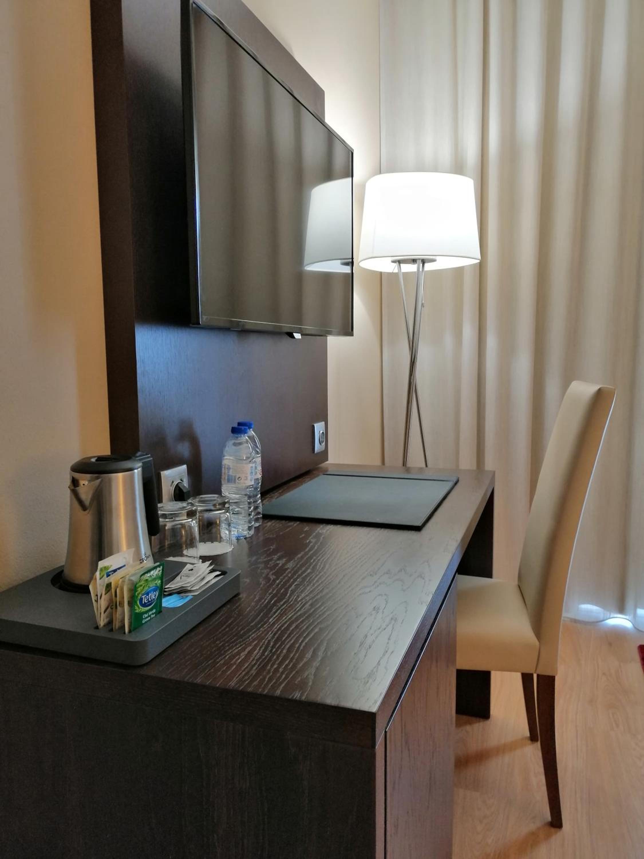 Suite - Photo 6