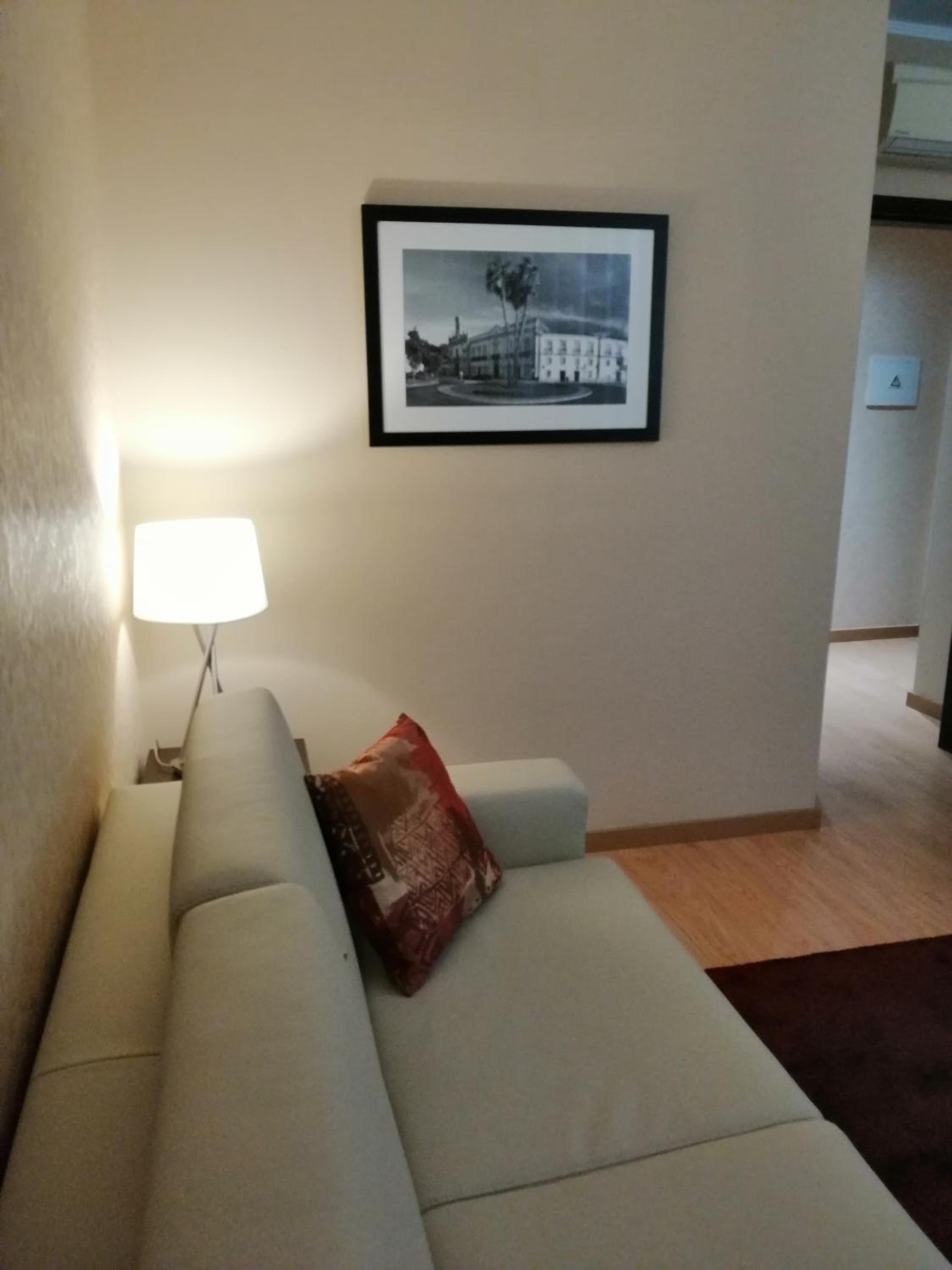 Suite - Photo 7