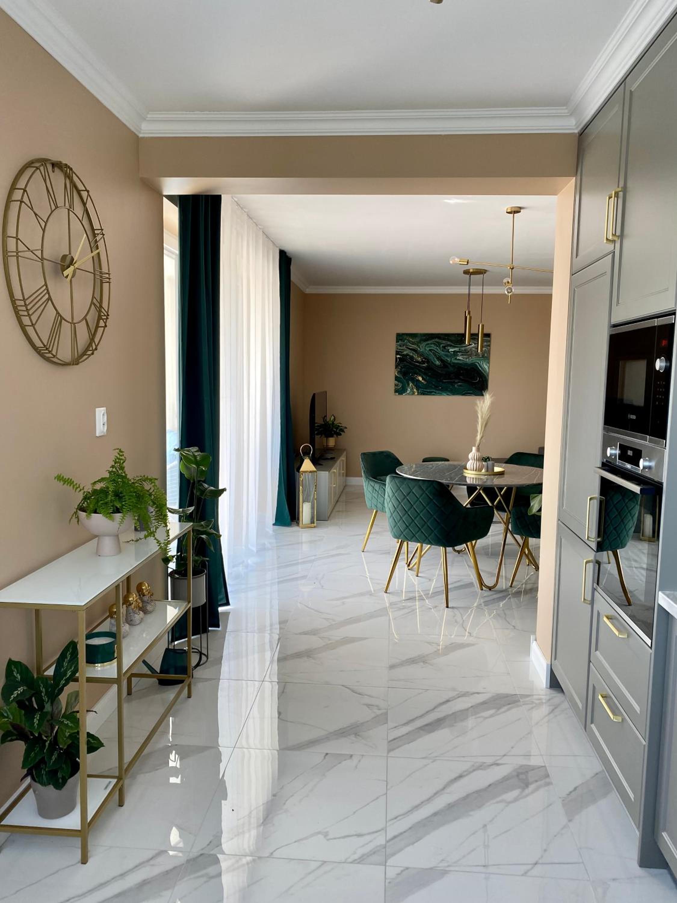 Deluxe Apartment - Photo 2