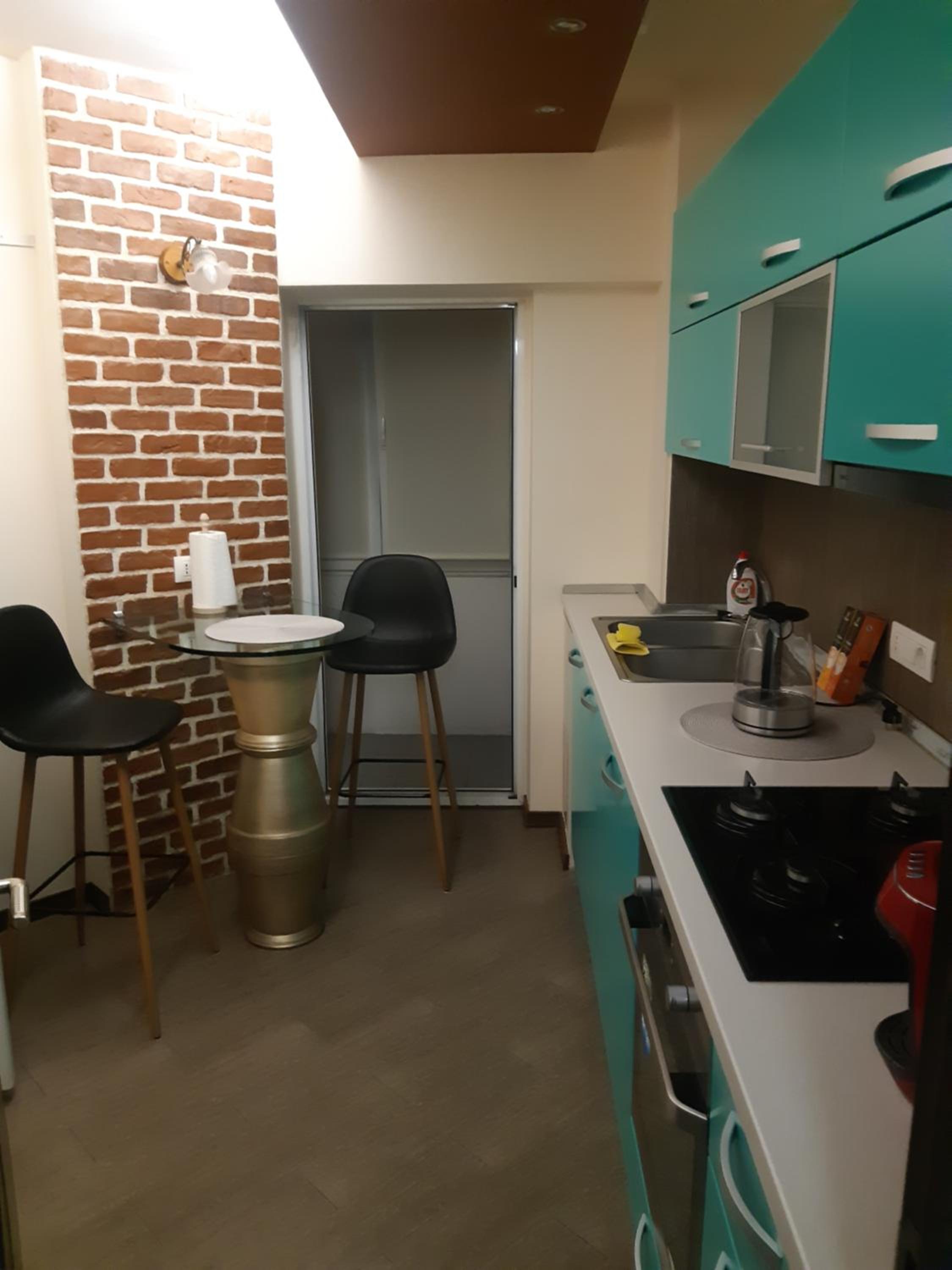 One-Bedroom Apartment - Photo 3