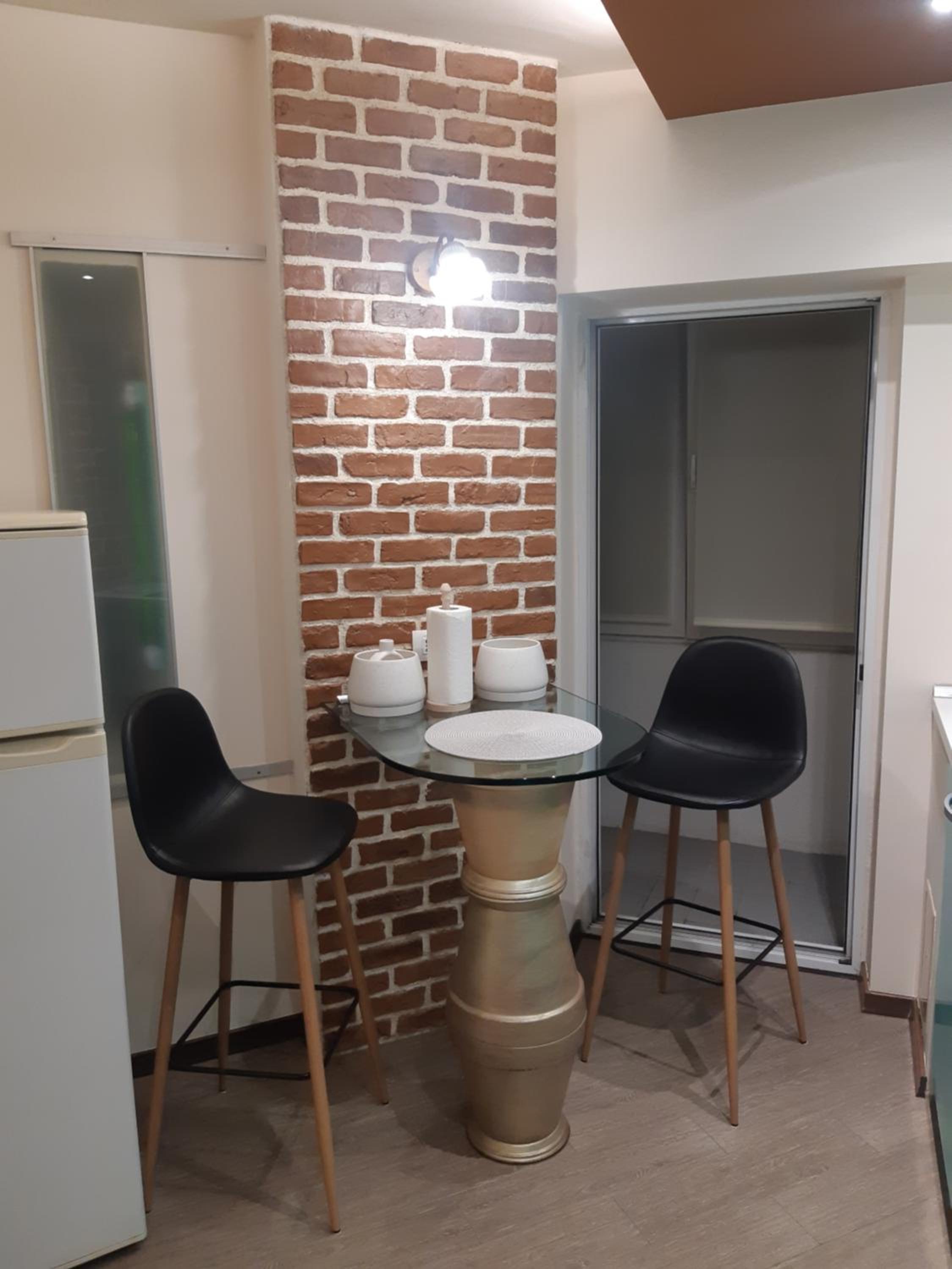 One-Bedroom Apartment - Photo 10