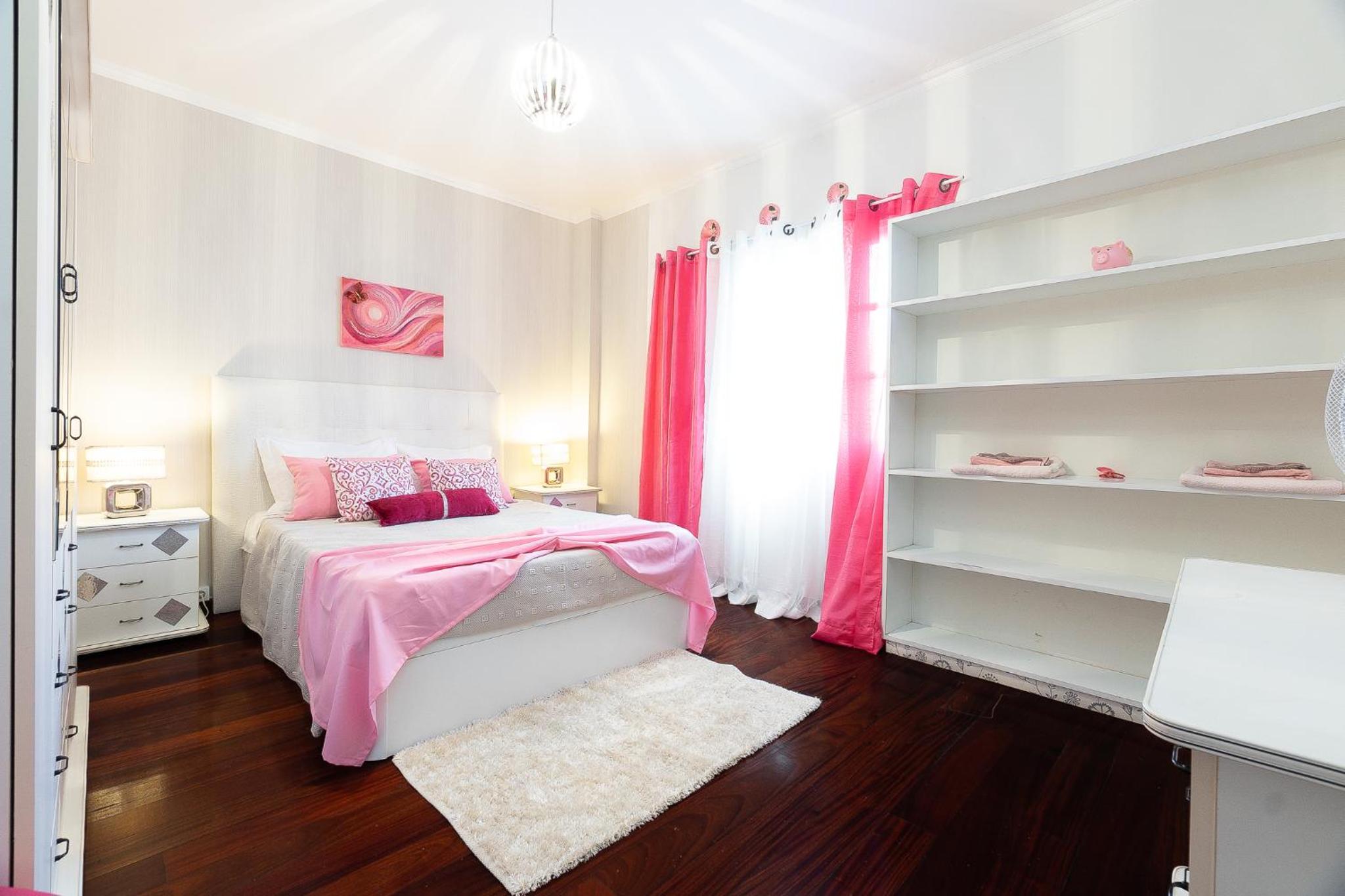 Four-Bedroom House photo 1