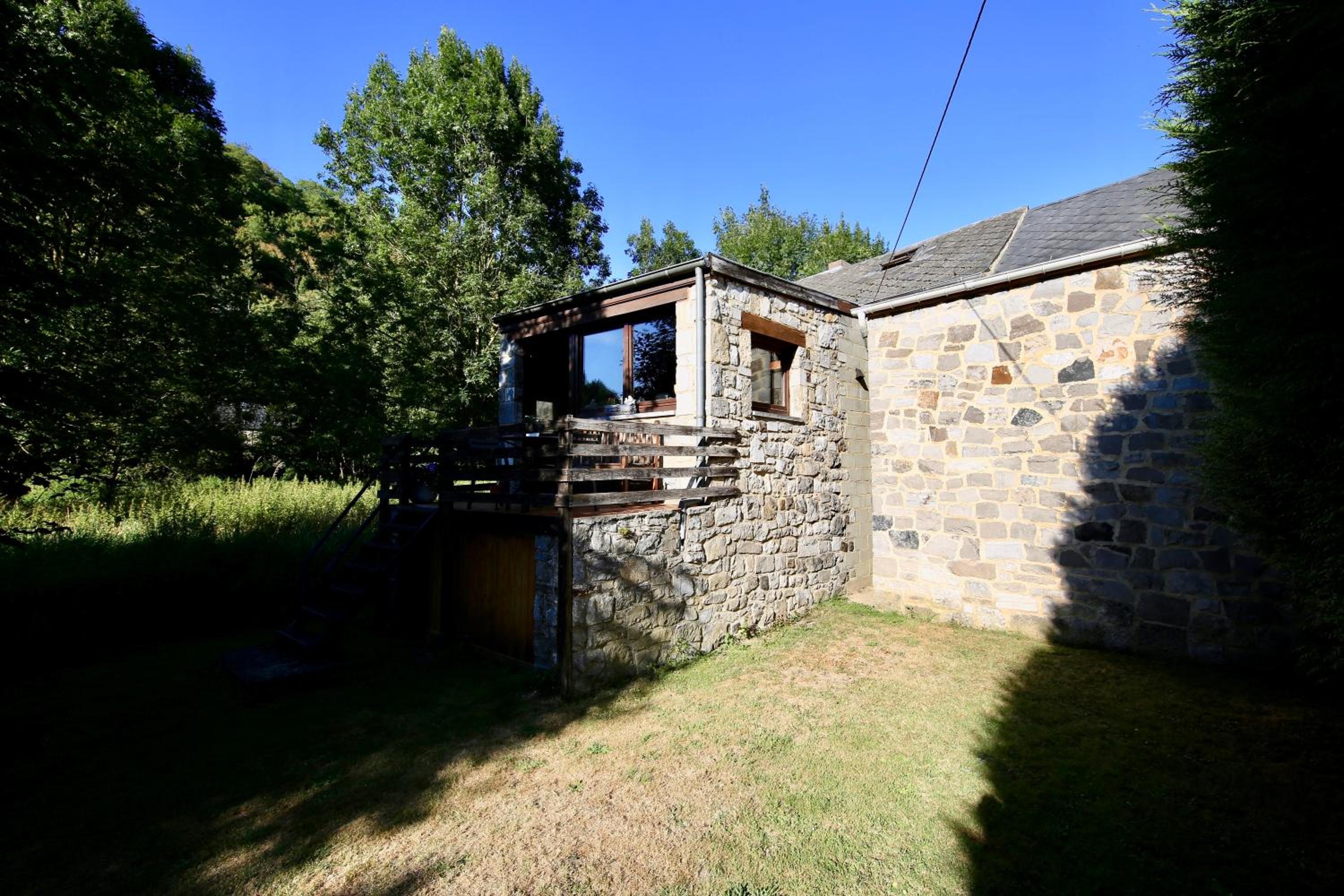 Three-Bedroom House photo 3