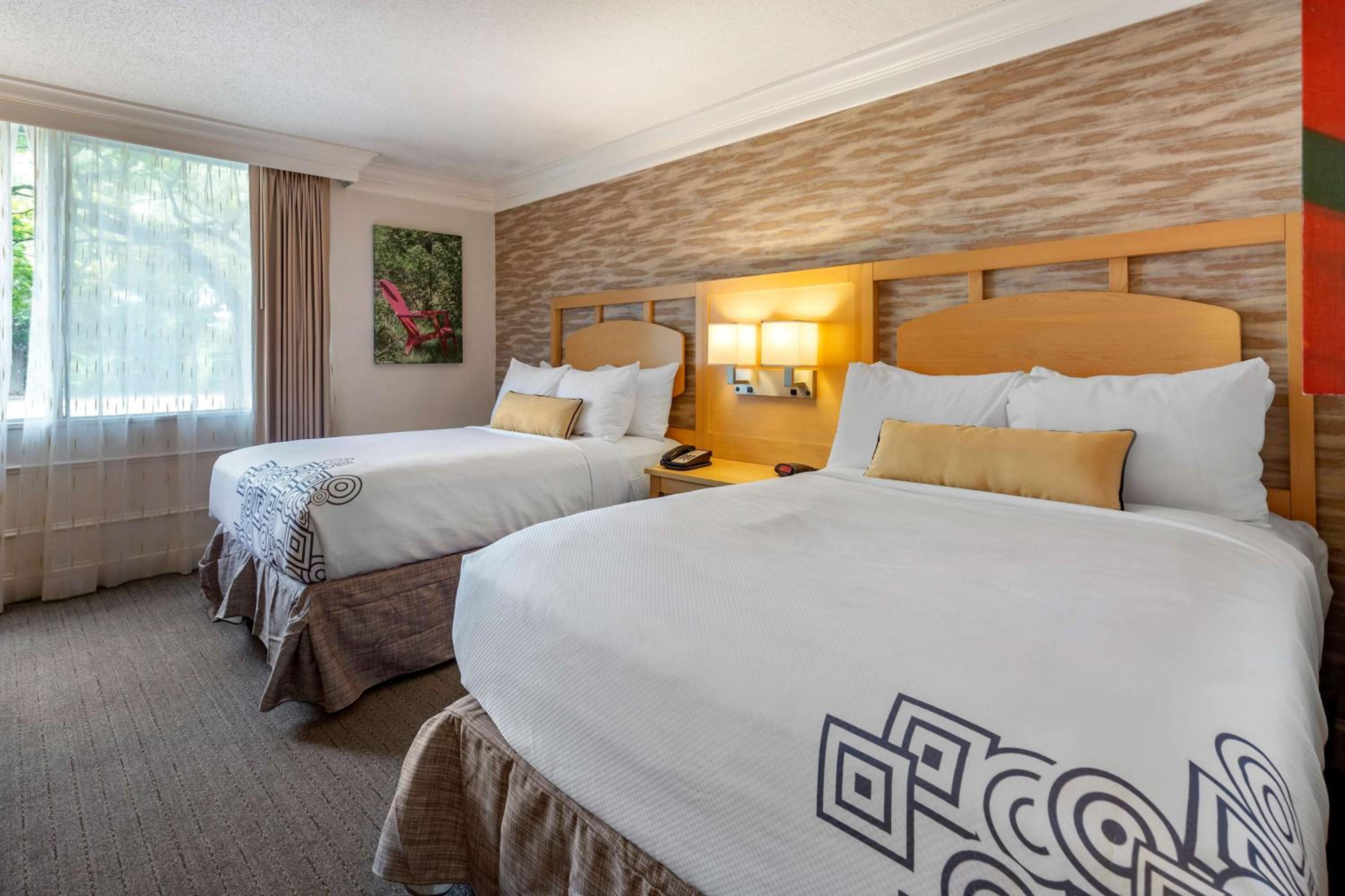 Double Room with Two Double Beds - Accessible