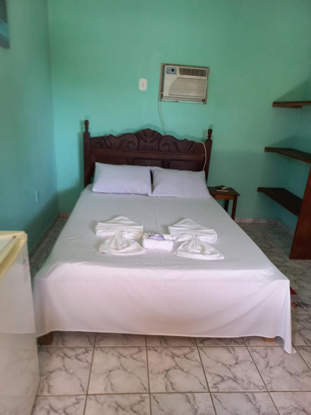 Suite with Pool View - Photo 2
